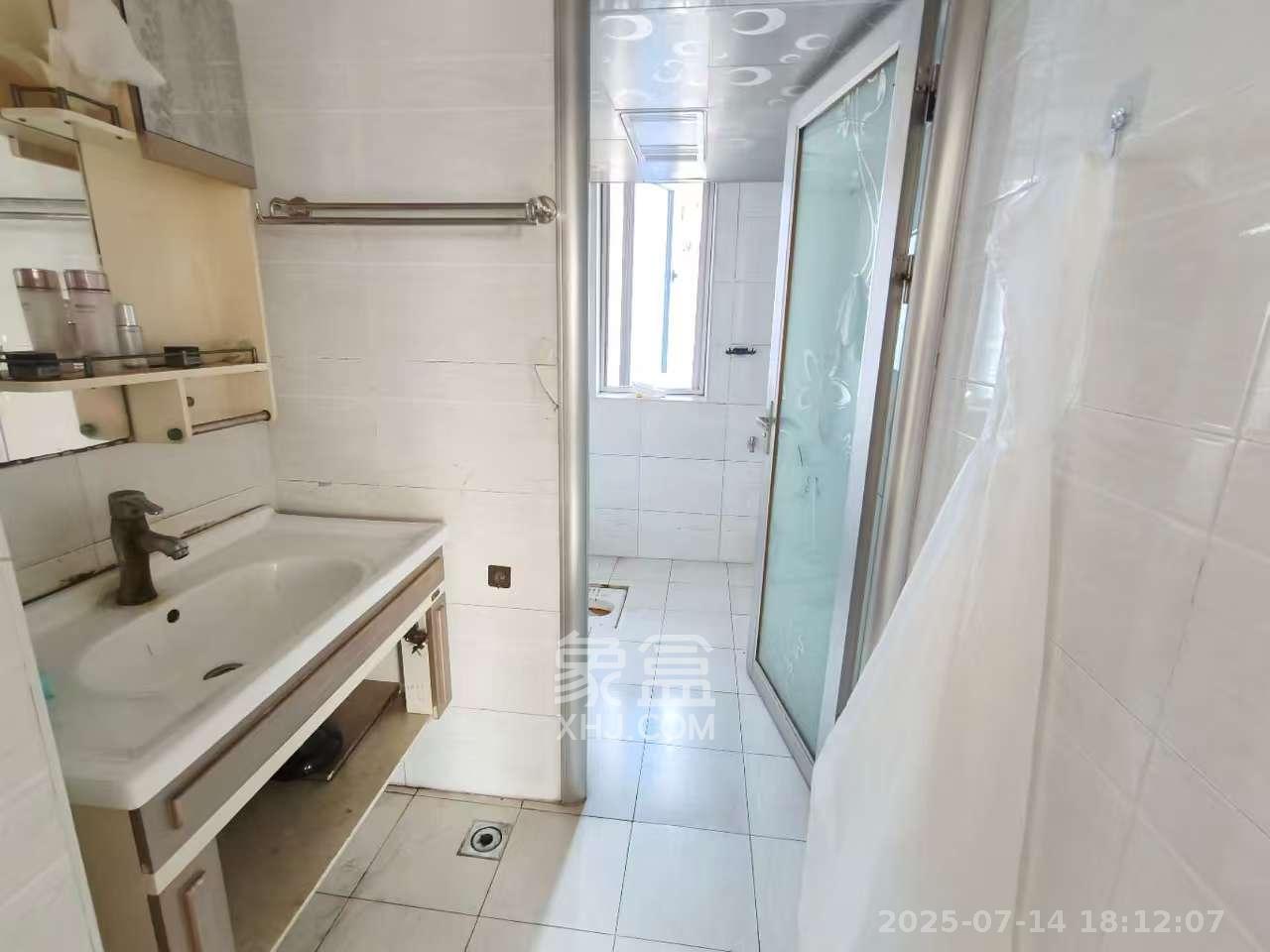 蝴蝶谷  2室2厅1卫   1500.00元/月室内图