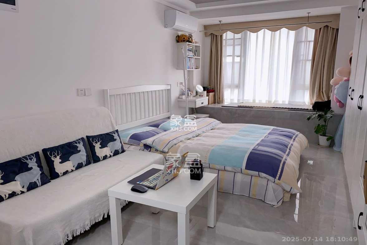 龙湖湘江星座(祺鑫星座公寓) 1室1厅1卫 1700.0元/月 龙湖湘江星座(祺鑫星座公寓) 1室1厅1卫 1700.0元/月室内图