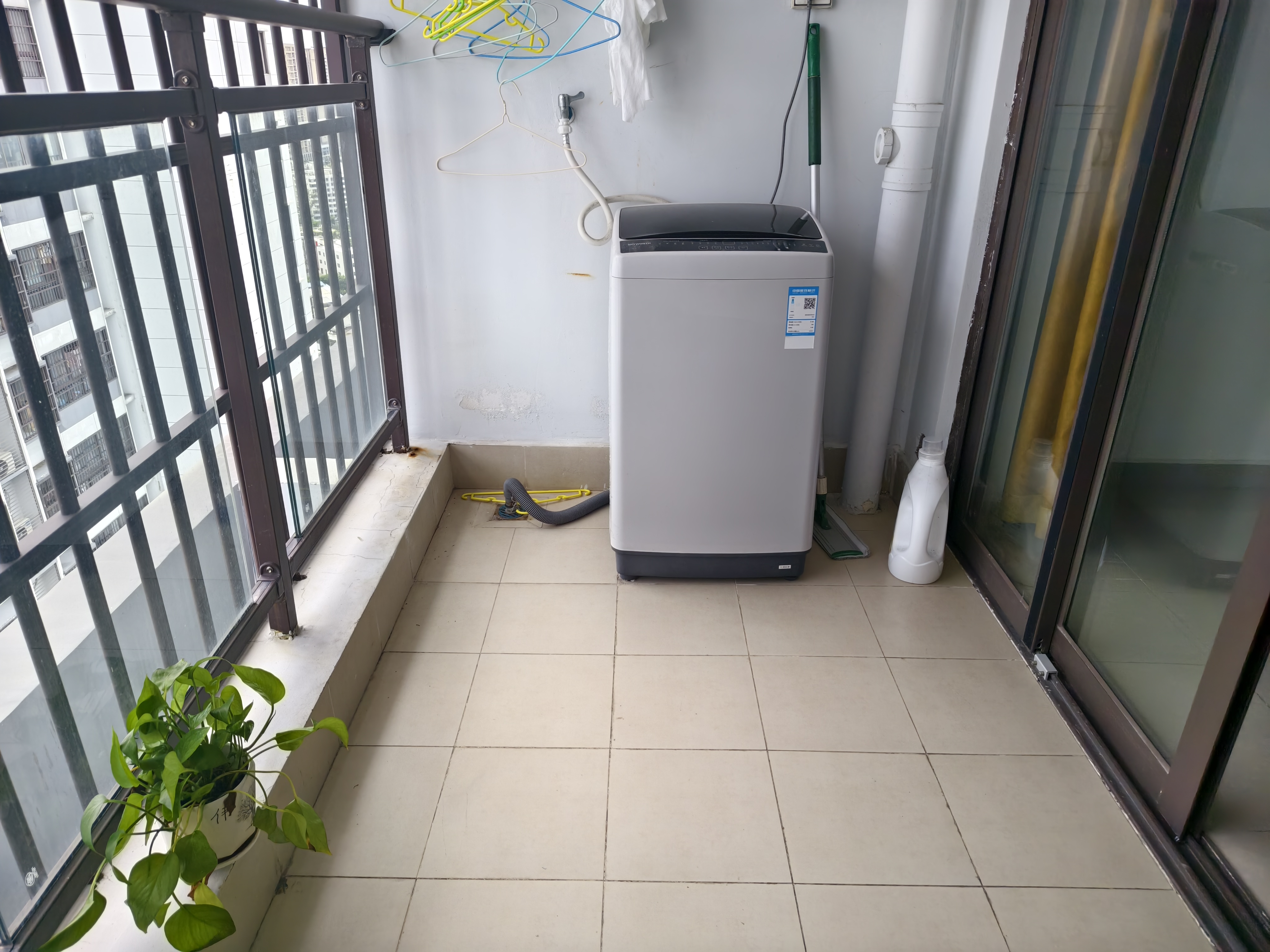 中交夏瑶雅苑 2室2厅1卫 2600.0元/月 中交夏瑶雅苑 2室2厅1卫 2600.0元/月室内图