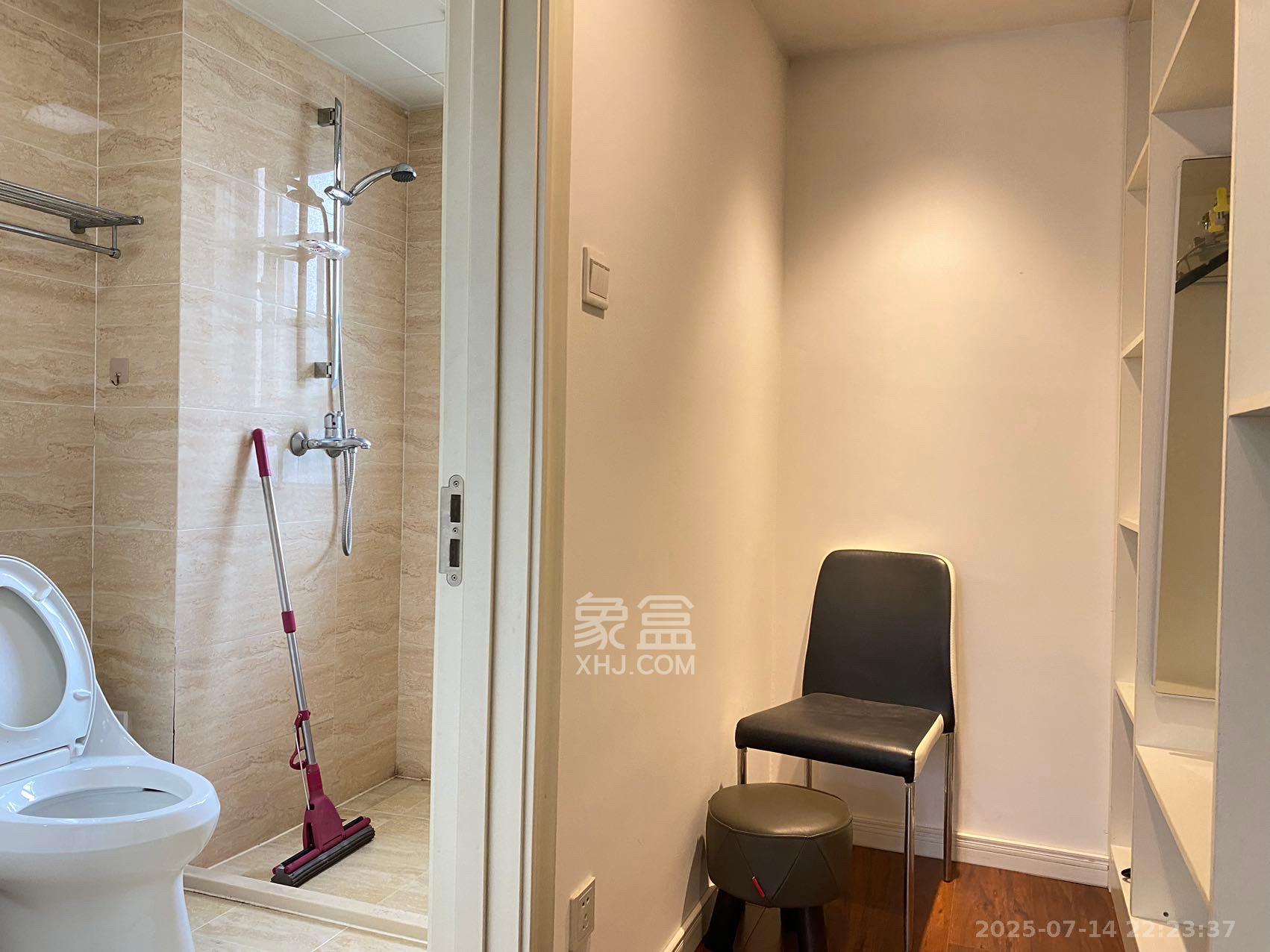 万科魅力之城观澜里  3室2厅2卫    3500.0元/月室内图