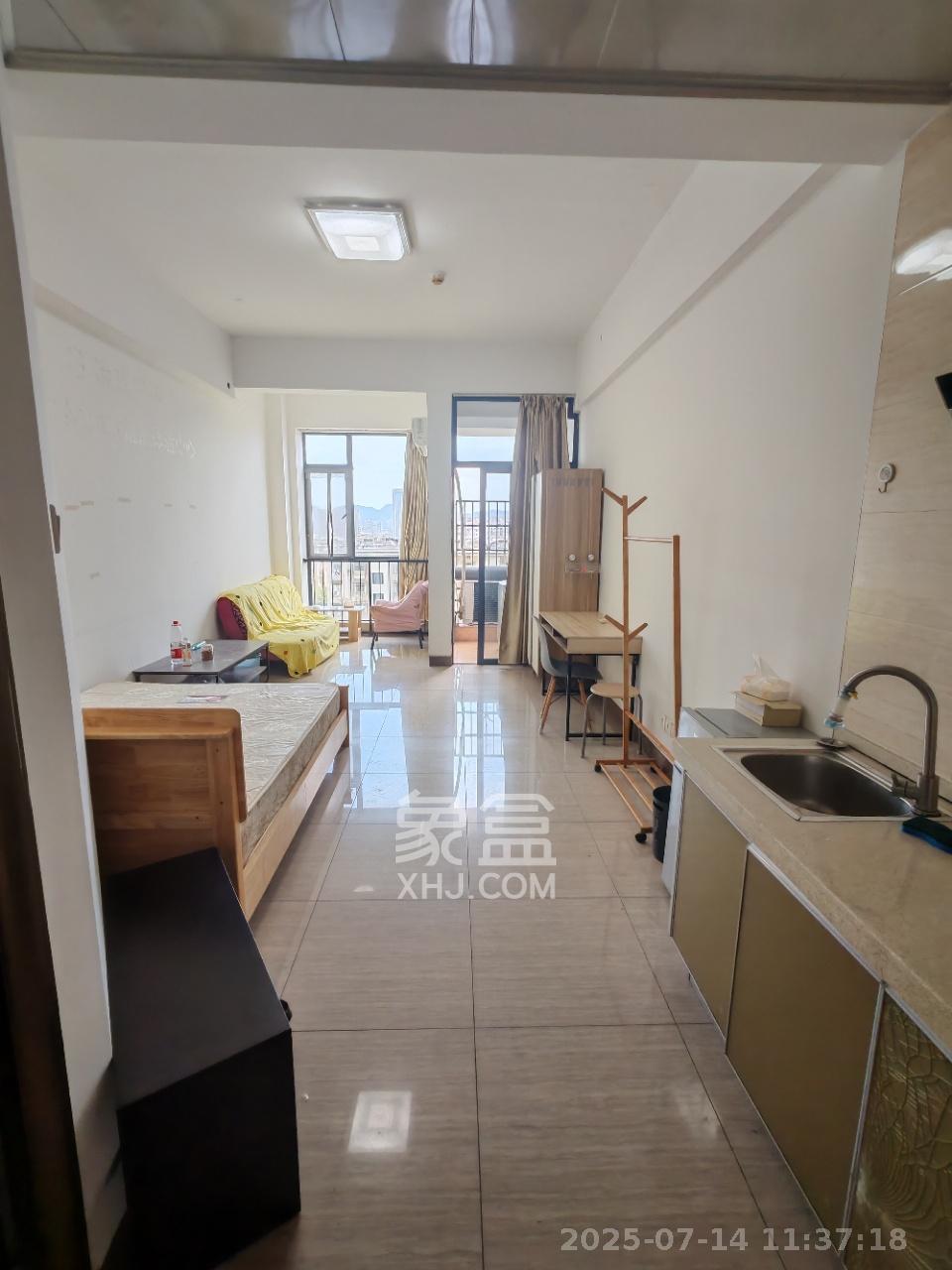 长房时代城 1室1厅1卫 1600.0元/月 长房时代城 1室1厅1卫 1600.0元/月室内图