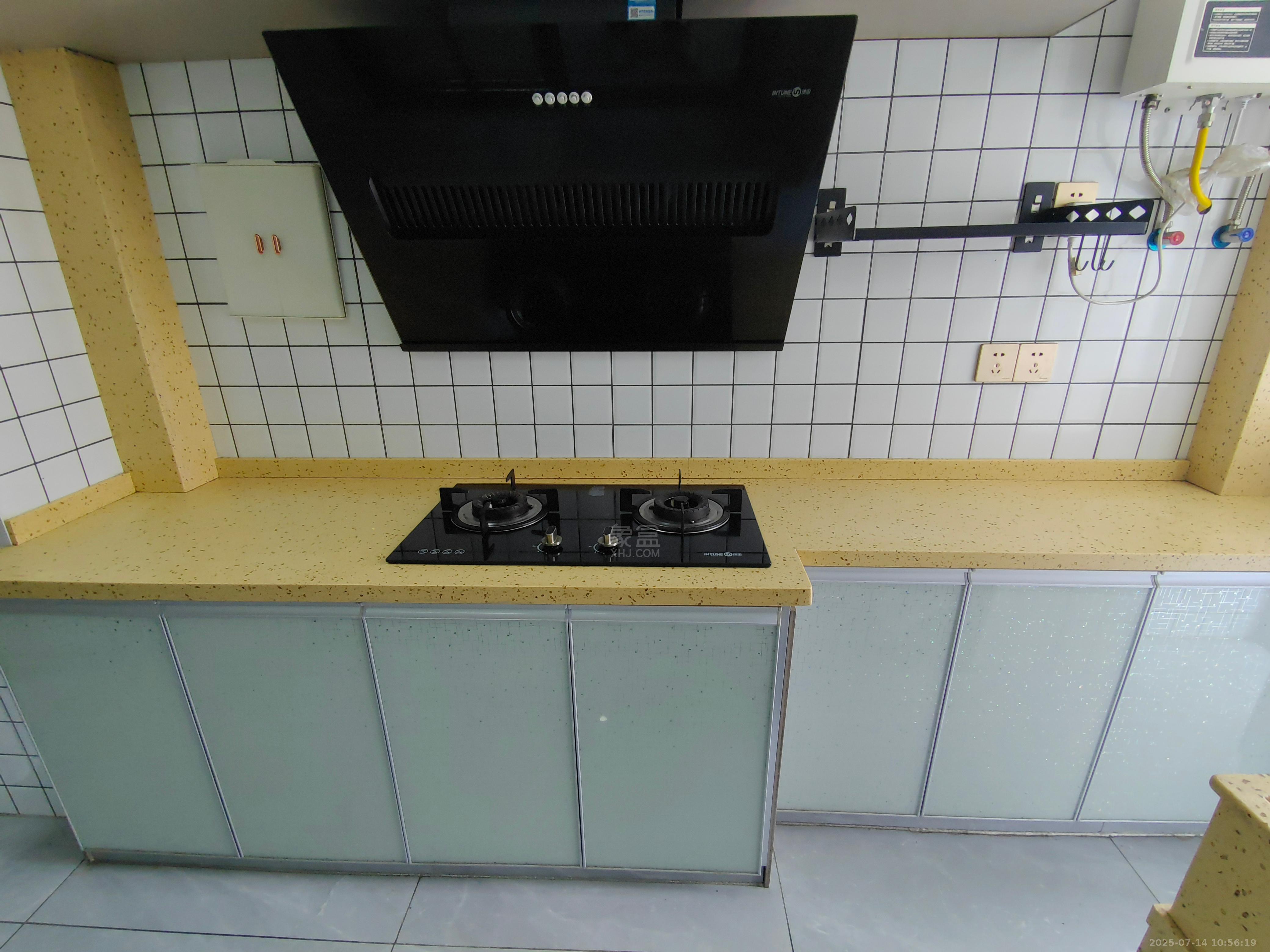 凯风珑城  1室1厅1卫   1200.00元/月室内图