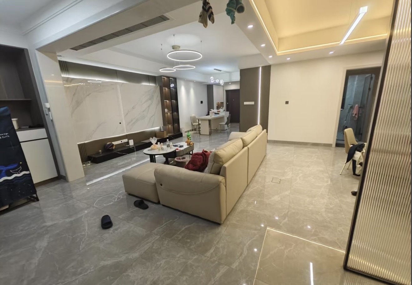 酃湖书院 1室0厅0卫 2800.0元/月 酃湖书院 1室0厅0卫 2800.0元/月室内图