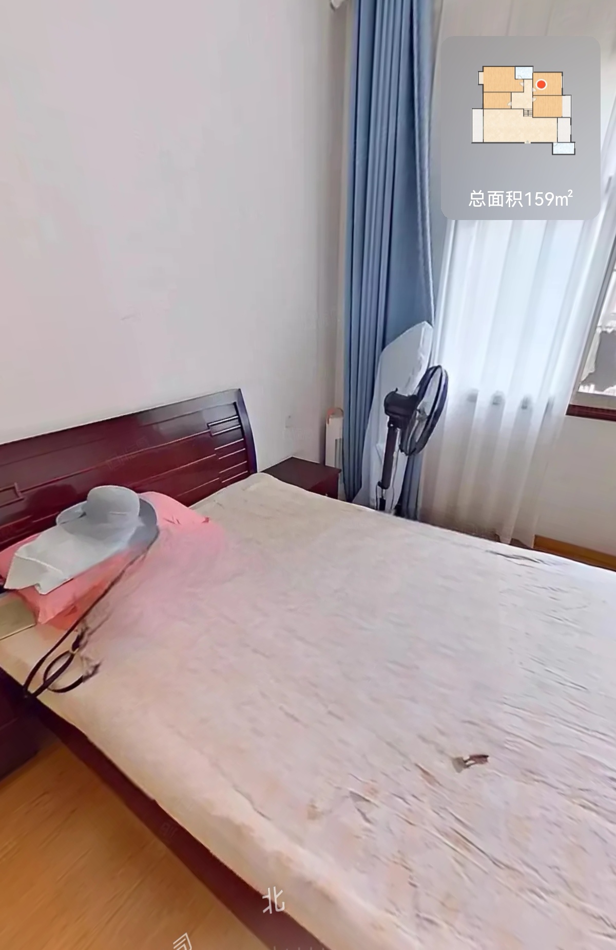 湘中园  4室2厅2卫    84.8万 湘中园  4室2厅2卫    84.8万客厅