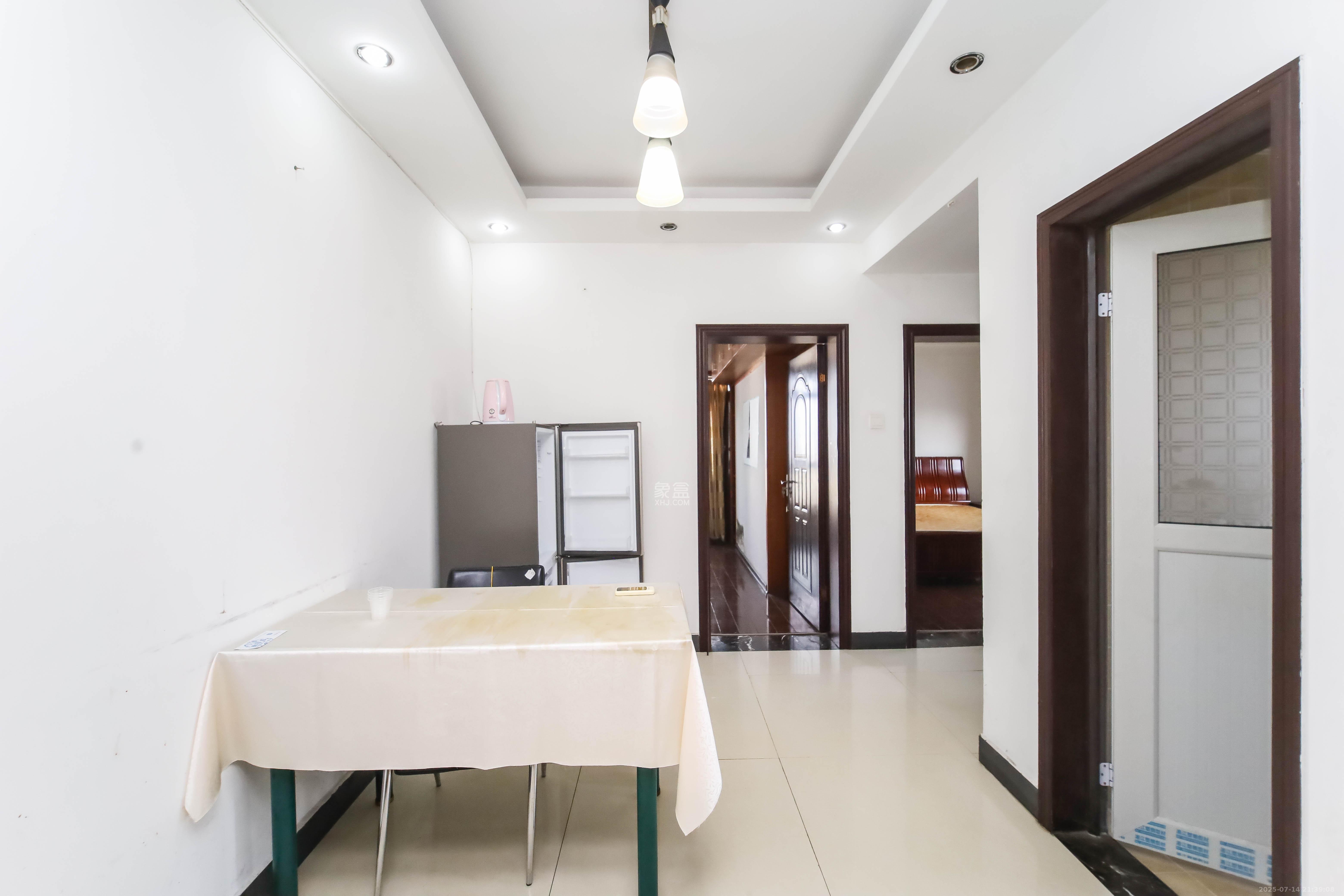 东玺门 2室1厅1卫 62.8万 东玺门 2室1厅1卫 62.8万其他