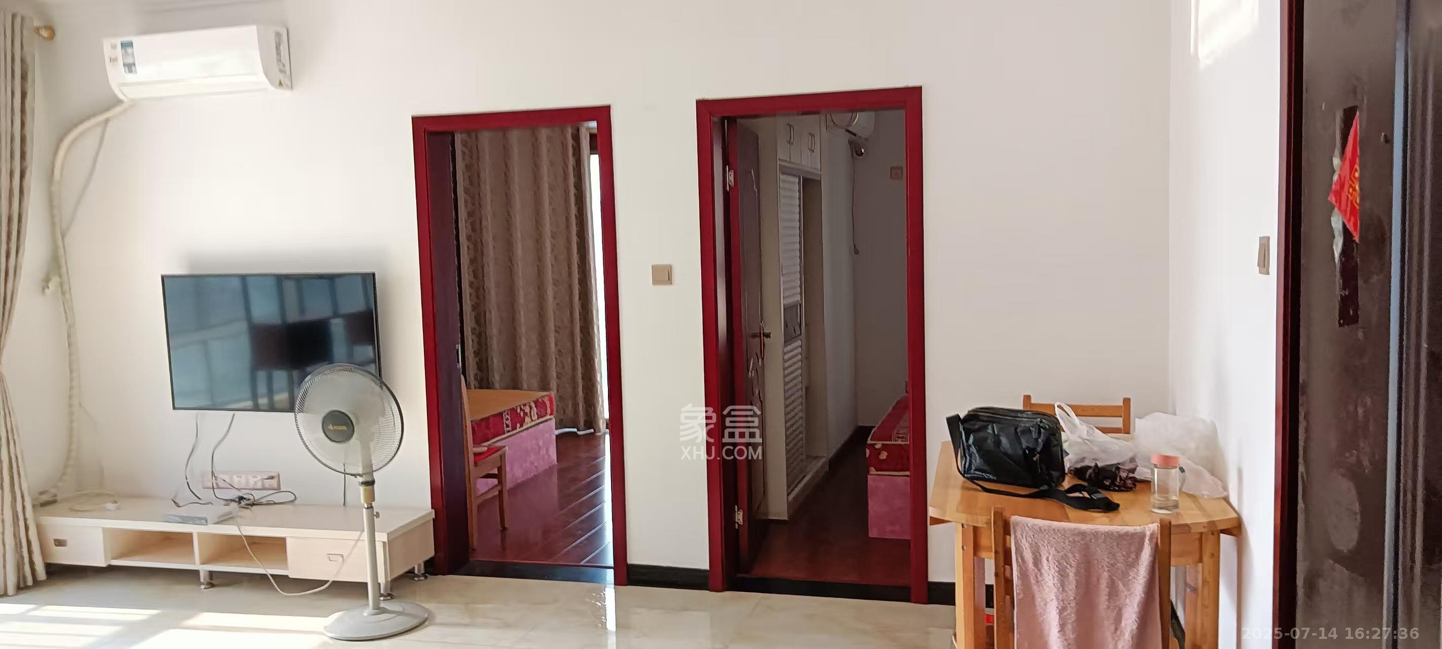 景泰雅苑(景江融城)  2室1厅1卫    3000.0元/月 景泰雅苑(景江融城)  2室1厅1卫    3000.0元/月室内图