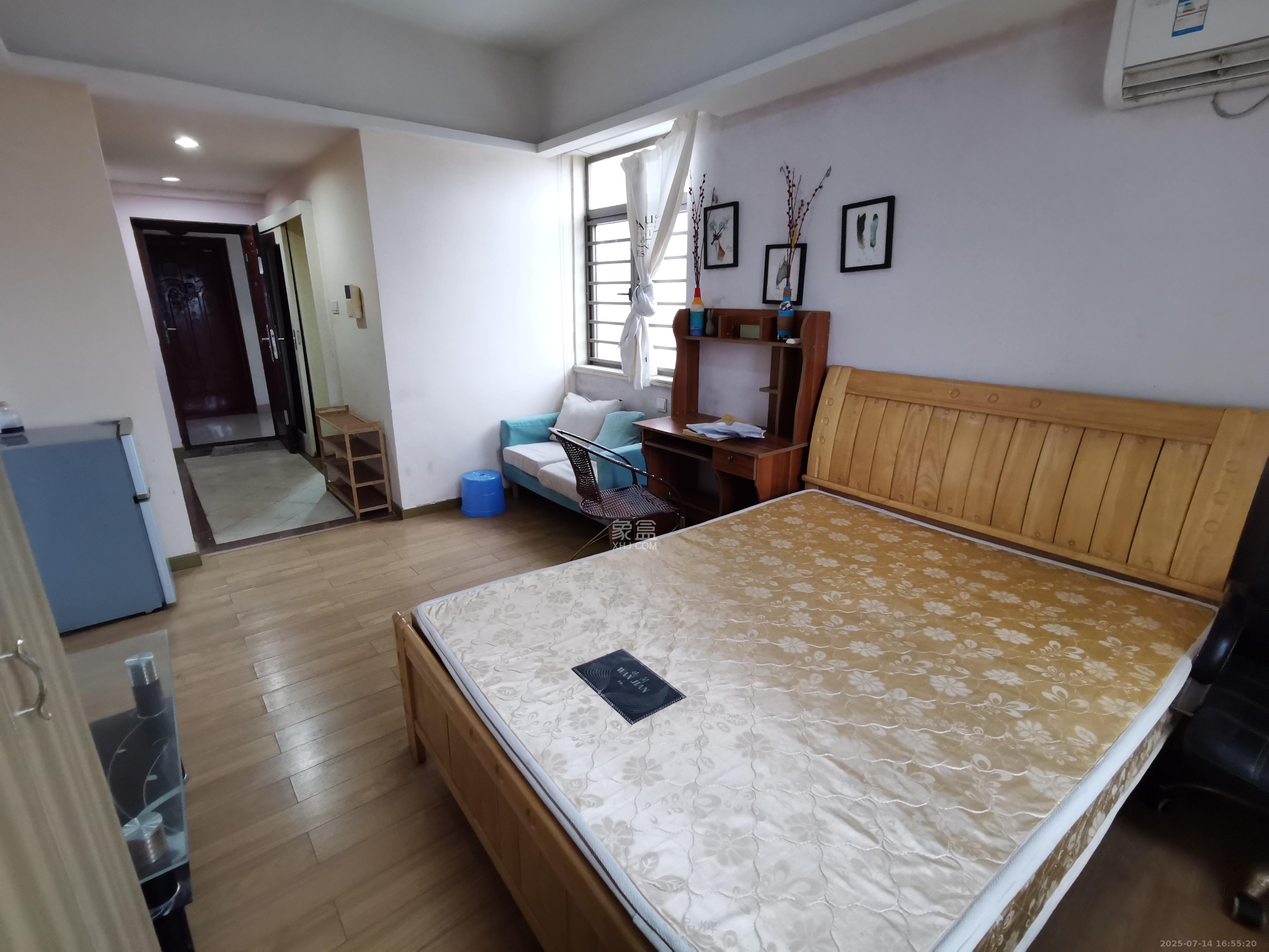 米兰春天  1室0厅1卫    1100.0元/月室内图