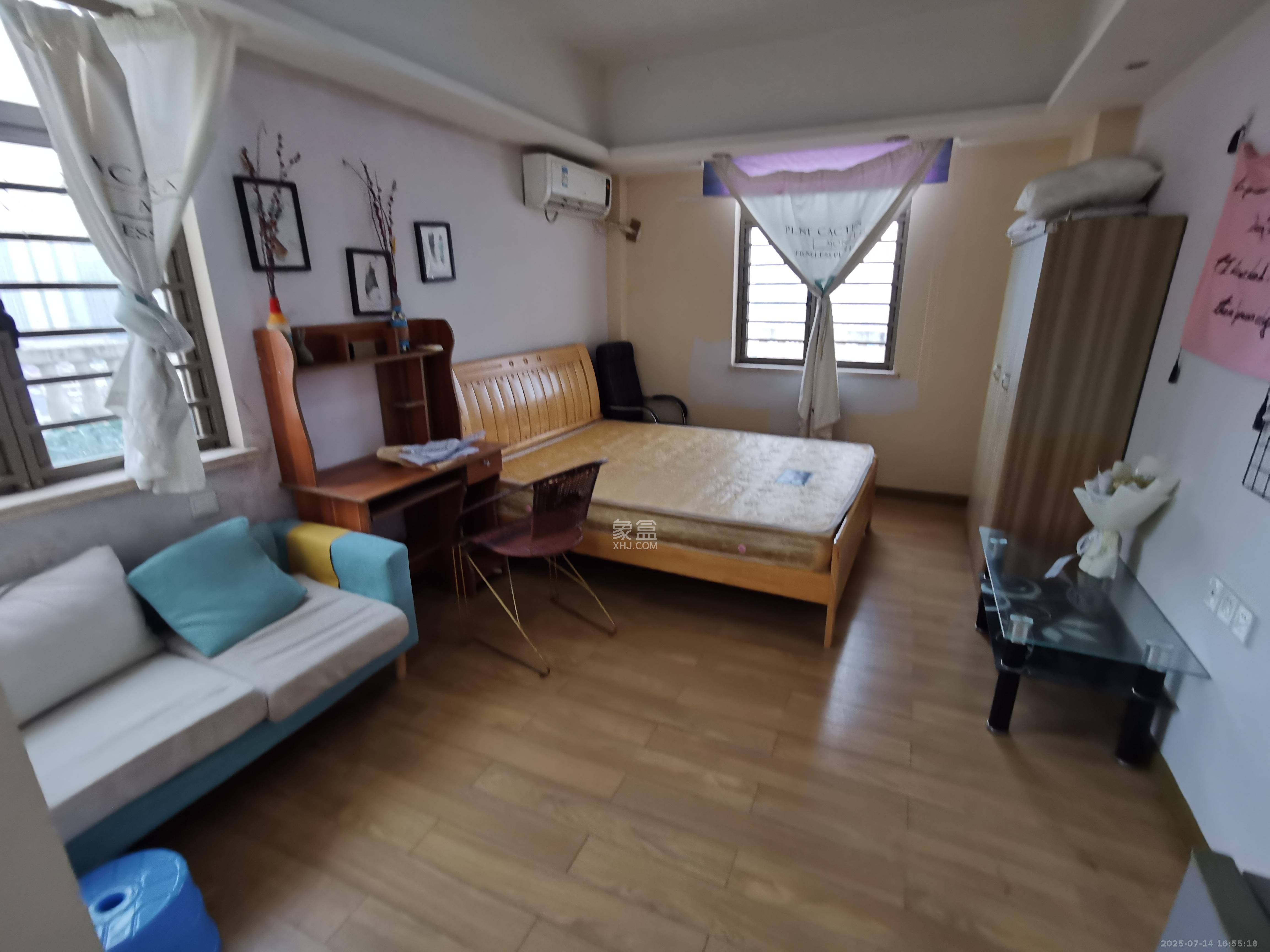 米兰春天  1室0厅1卫    1100.0元/月室内图