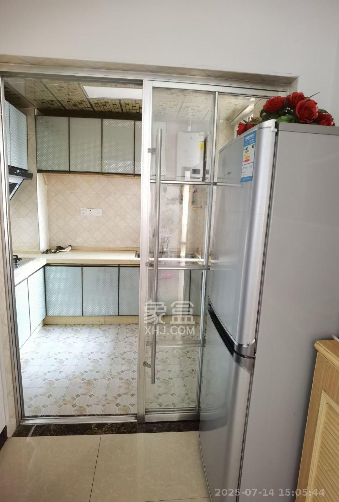 和沁园  3室2厅1卫   1700.00元/月室内图