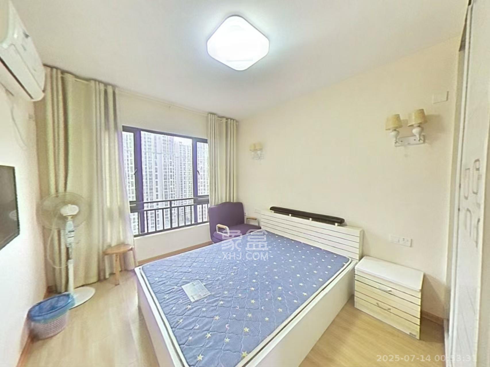 旭辉御府  2室2厅1卫    2200.0元/月室内图
