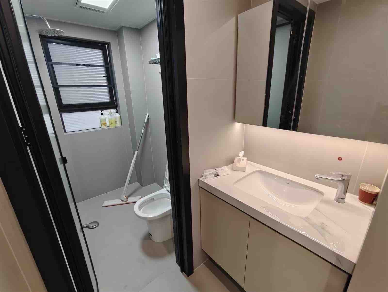 荣盛花语书苑 3室2厅1卫 2000.0元/月 荣盛花语书苑 3室2厅1卫 2000.0元/月室内图