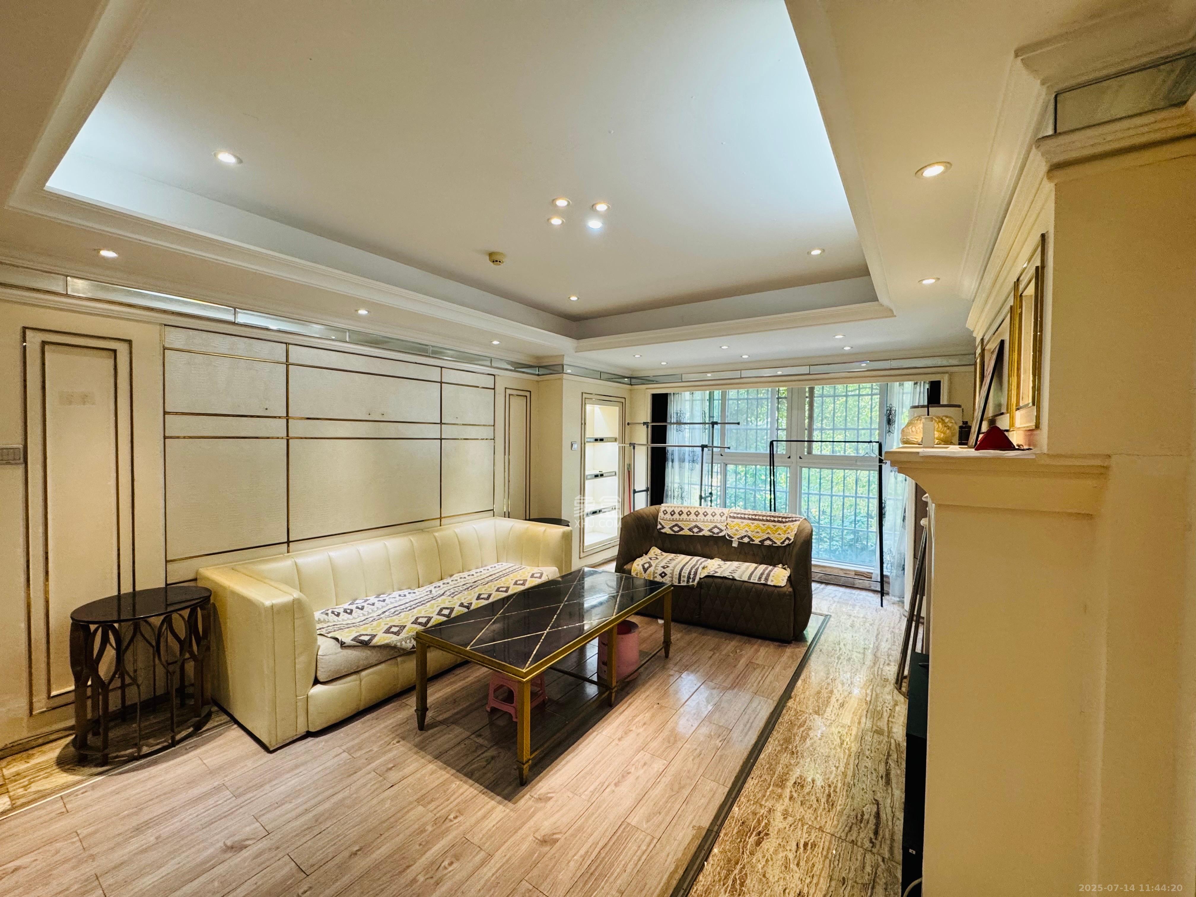 中铁西江悦一期  4室2厅2卫    3200.0元/月 中铁西江悦一期  4室2厅2卫    3200.0元/月室内图