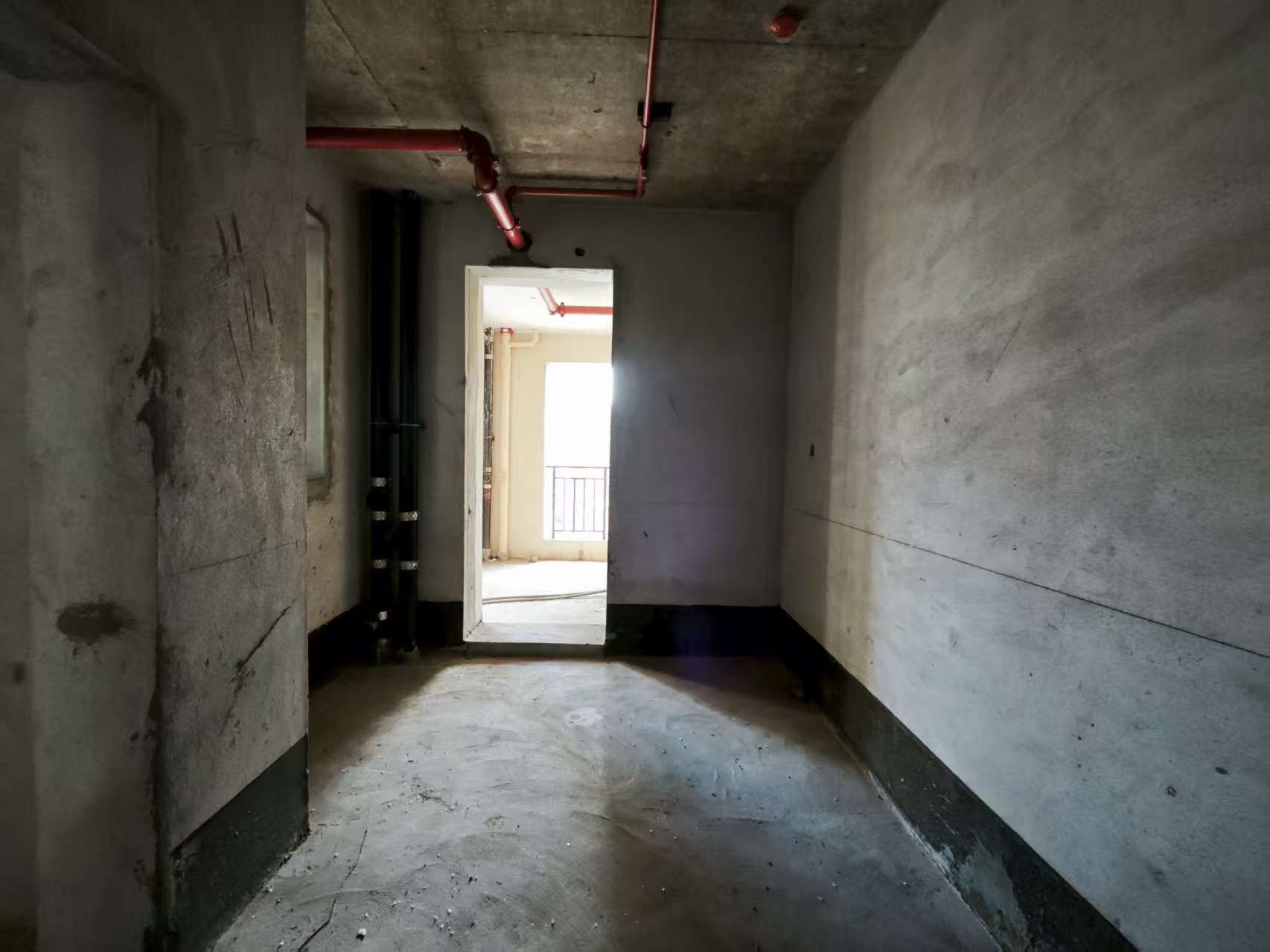 海航豪庭南苑  4室2厅3卫    422.0万 海航豪庭南苑  4室2厅3卫    422.0万室内图