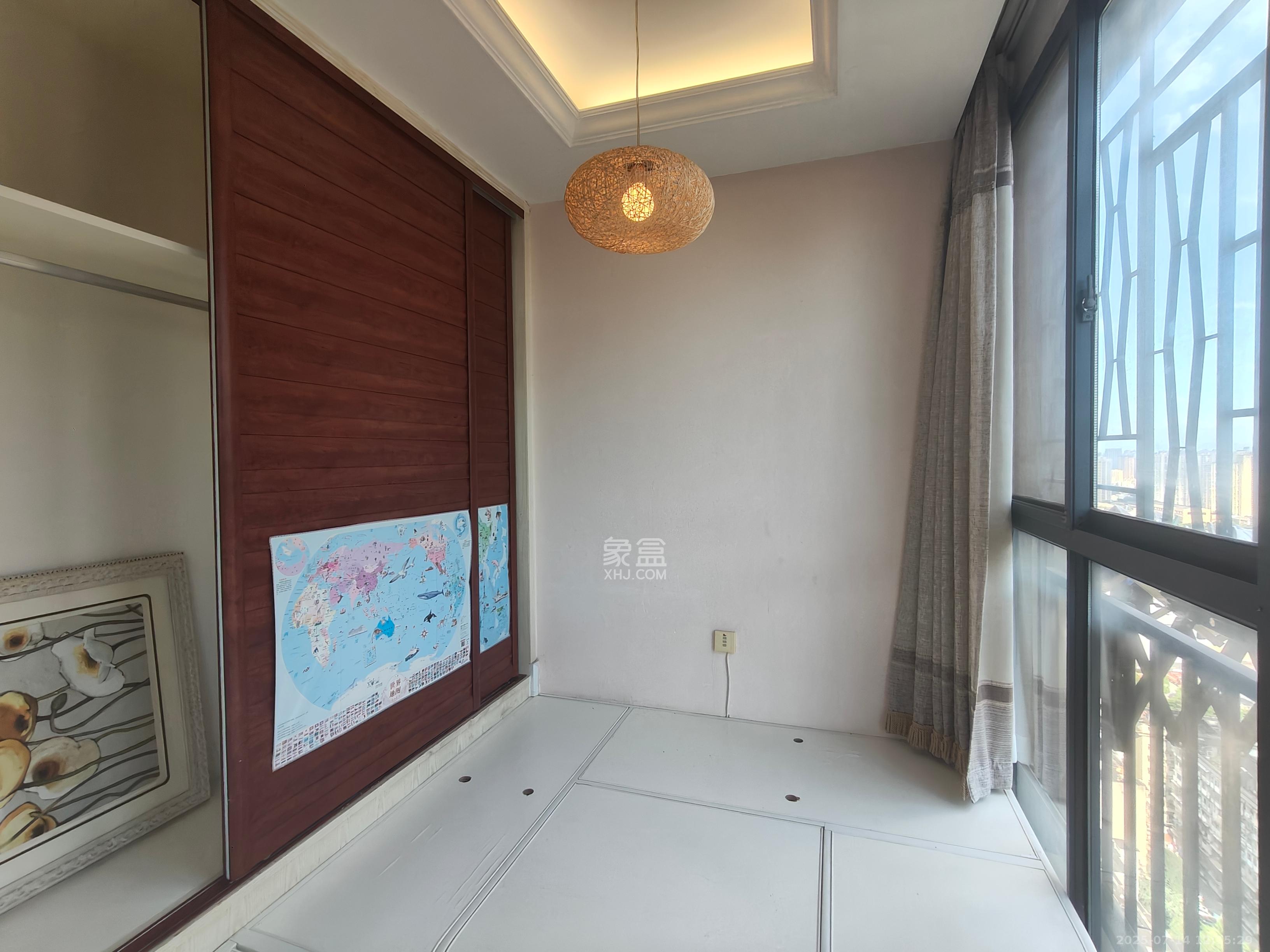 万博汇  4室2厅2卫   6600.00元/月室内图
