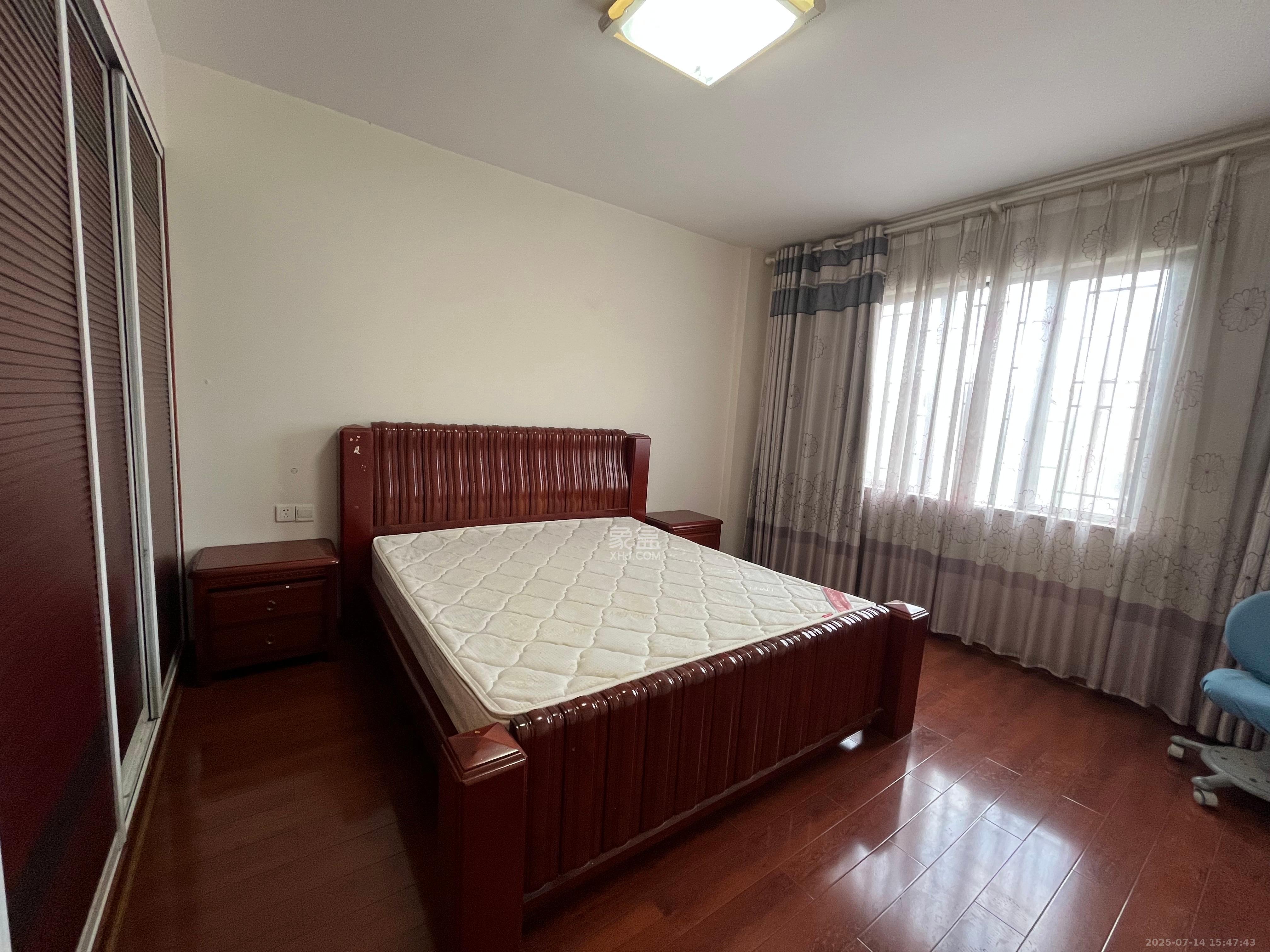 鹏基诺亚山林  3室2厅1卫   2200.00元/月室内图