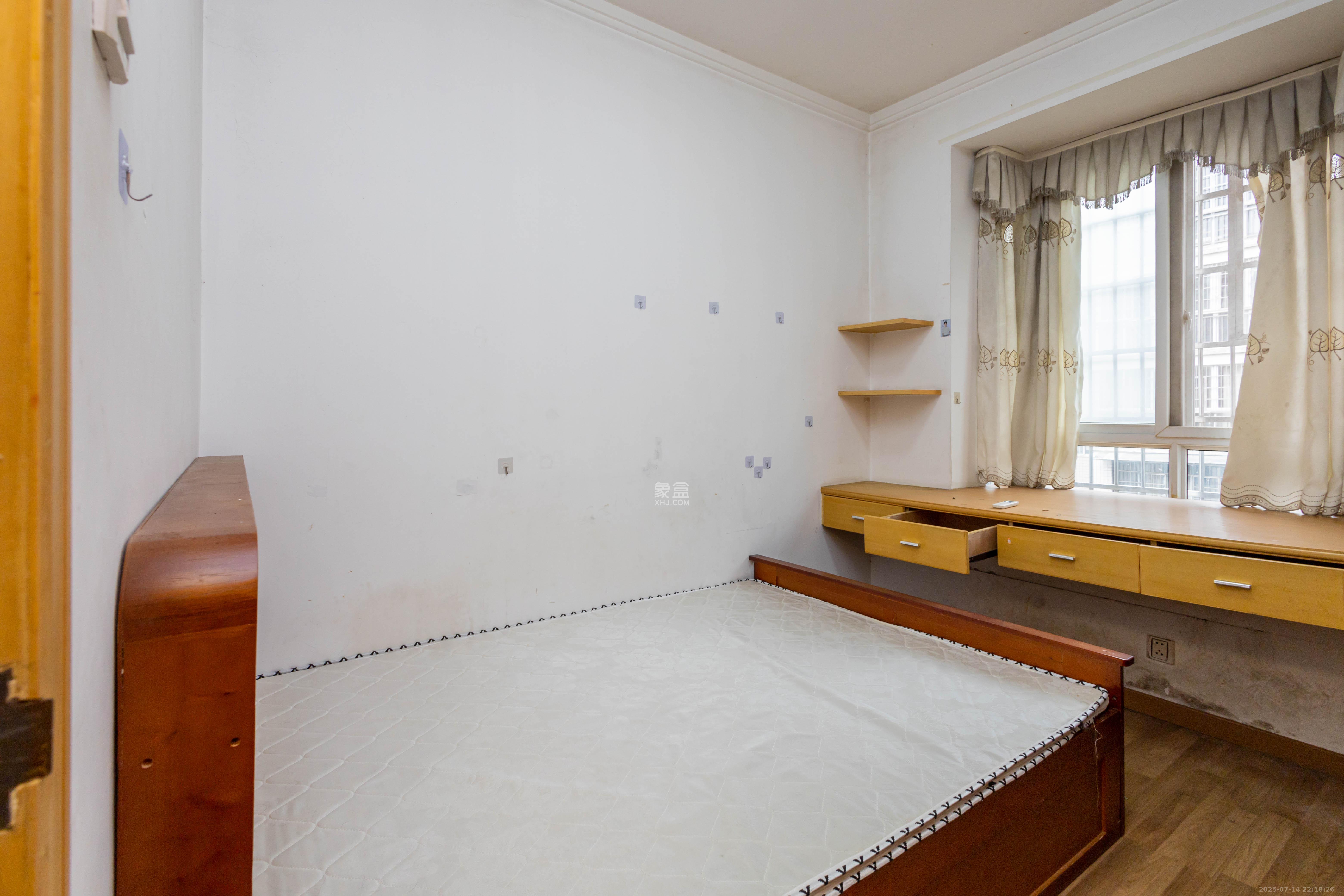 星城国际 4室2厅2卫 52.8万 星城国际 4室2厅2卫 52.8万卧室