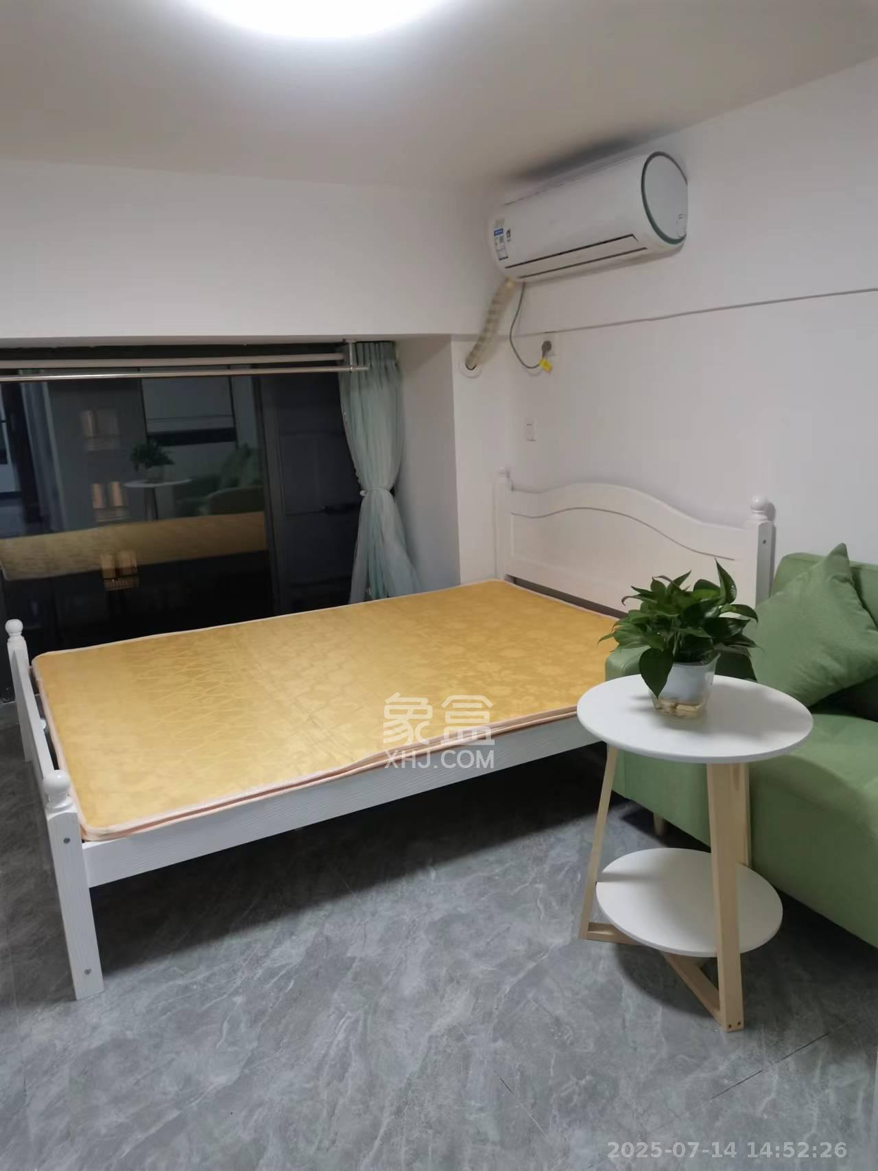 龙湖湘江星座（祺鑫星座公寓）  1室1厅1卫   1200.00元/月室内图