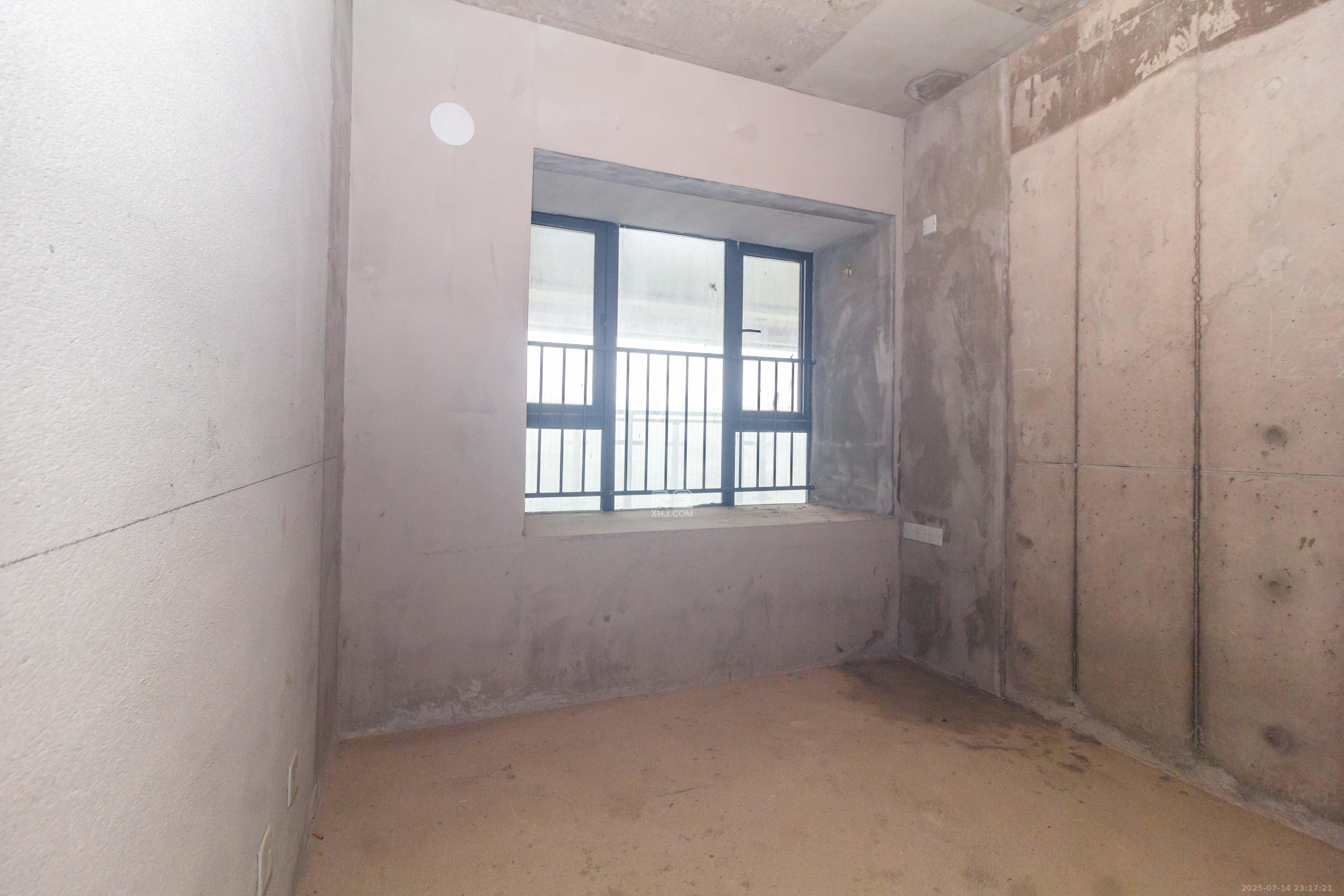 华远碧桂园海蓝城 1室0厅0卫 69.8万 华远碧桂园海蓝城 1室0厅0卫 69.8万卧室