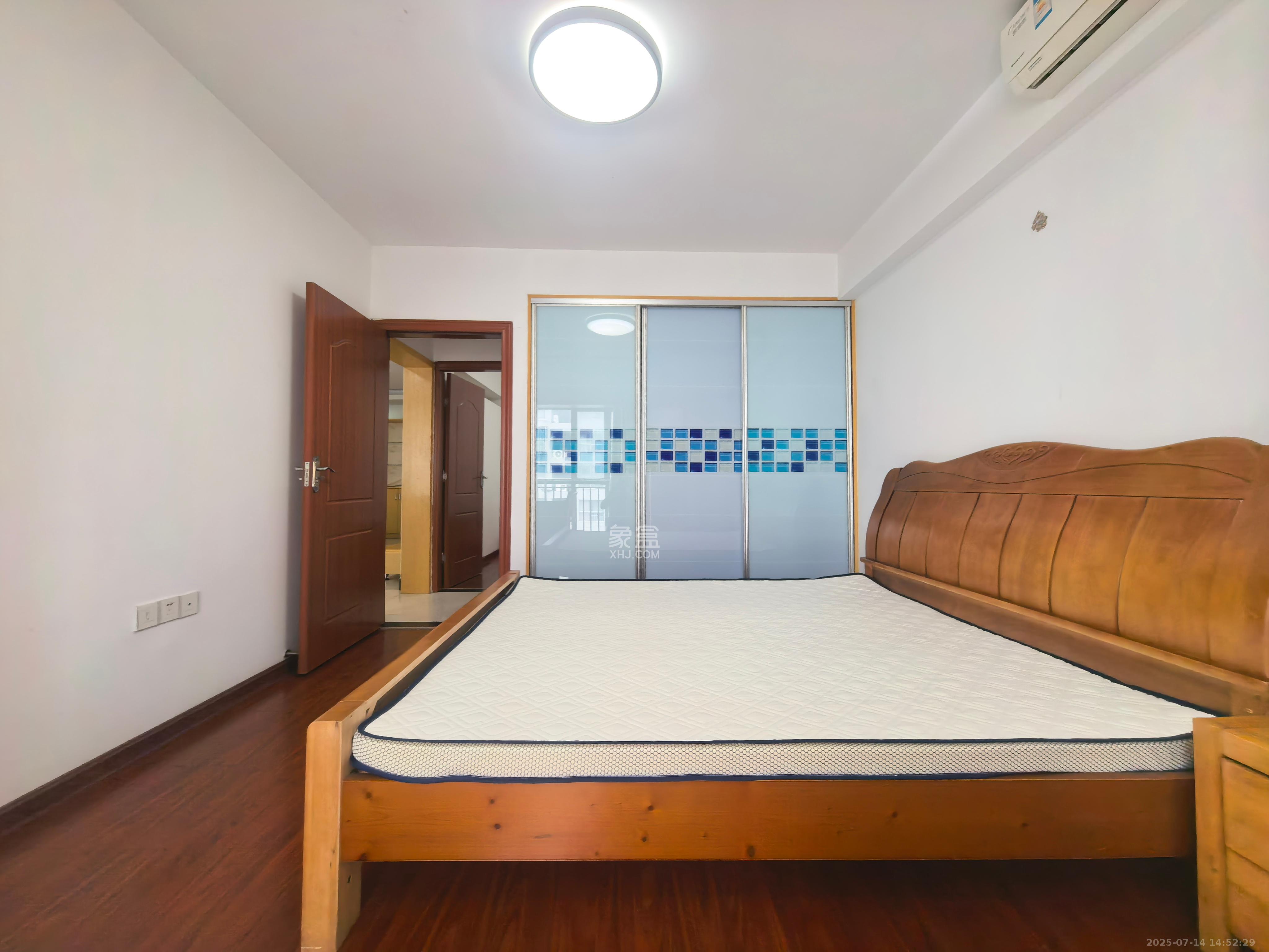 枫丹雅苑(天辰枫丹白露)  2室2厅1卫    3200.0元/月 枫丹雅苑(天辰枫丹白露)  2室2厅1卫    3200.0元/月室内图