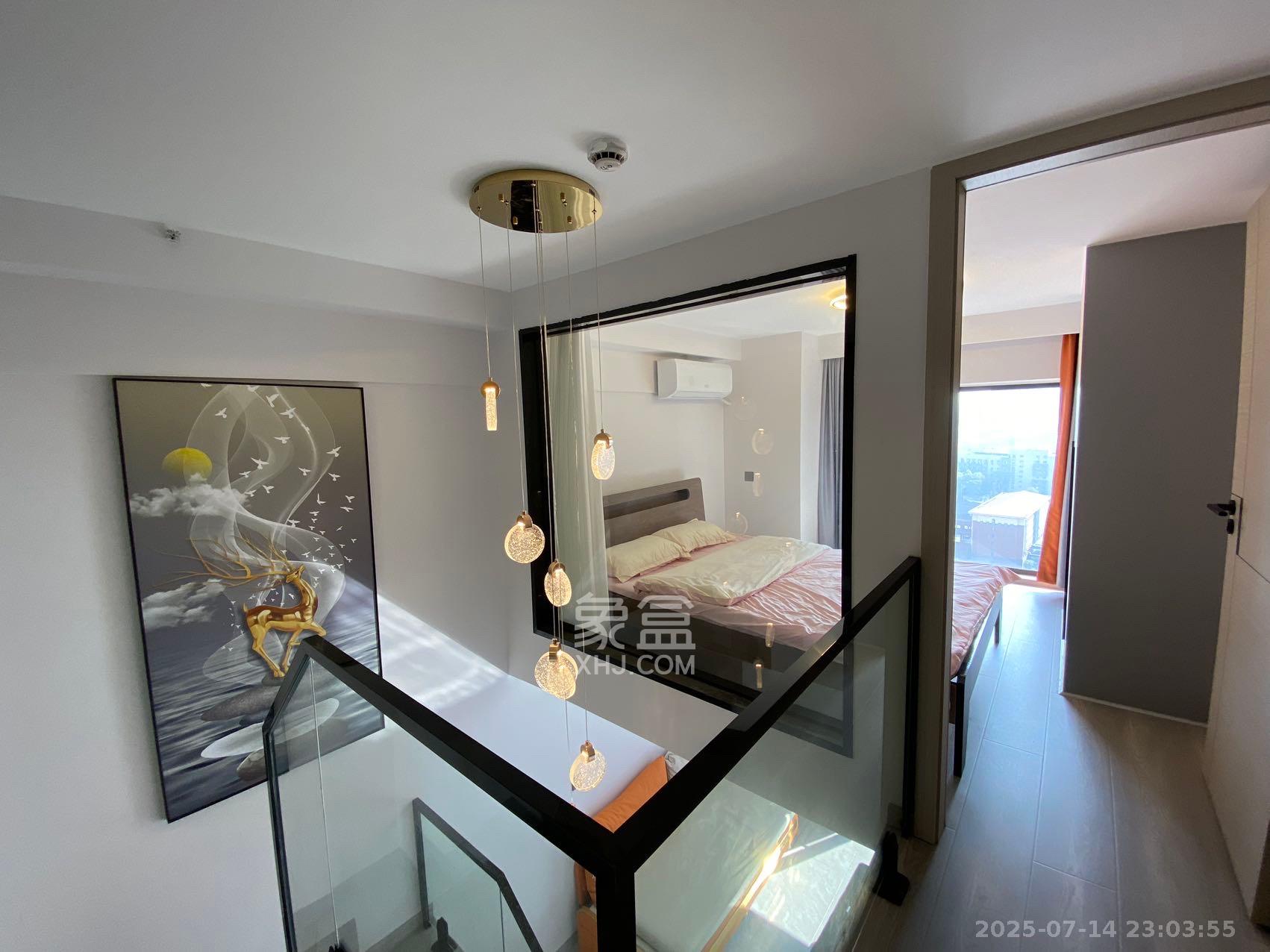 卓越江岸  2室1厅1卫    2500.0元/月 卓越江岸  2室1厅1卫    2500.0元/月室内图