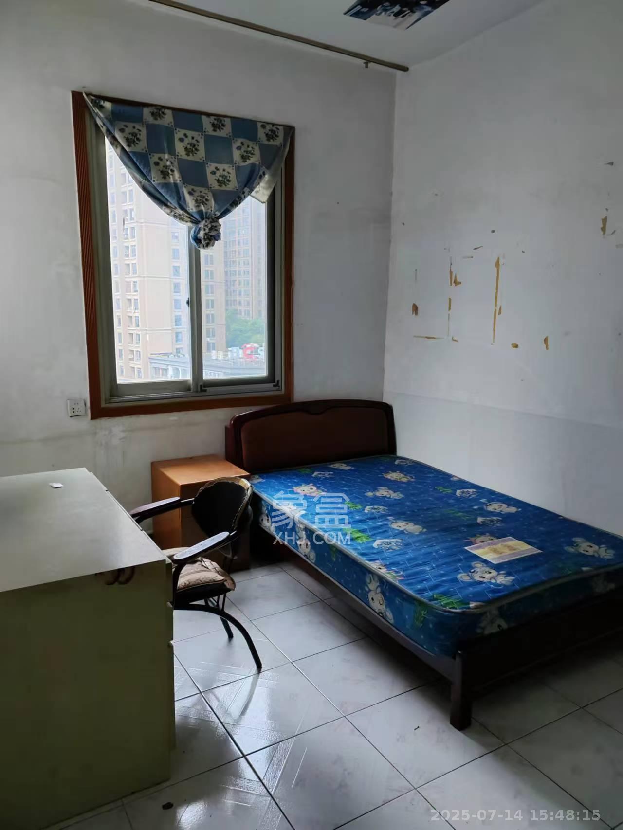 肇家(嘉)坪散盘 2室1厅1卫 1600.0元/月 肇家(嘉)坪散盘 2室1厅1卫 1600.0元/月室内图