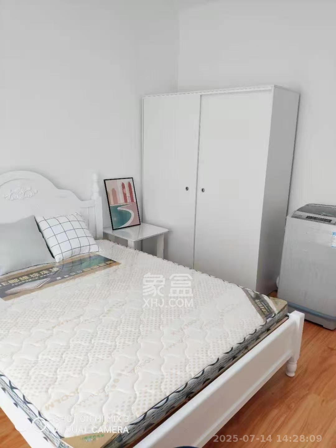 荣盛花语城 1室0厅0卫 750.0元/月 荣盛花语城 1室0厅0卫 750.0元/月室内图