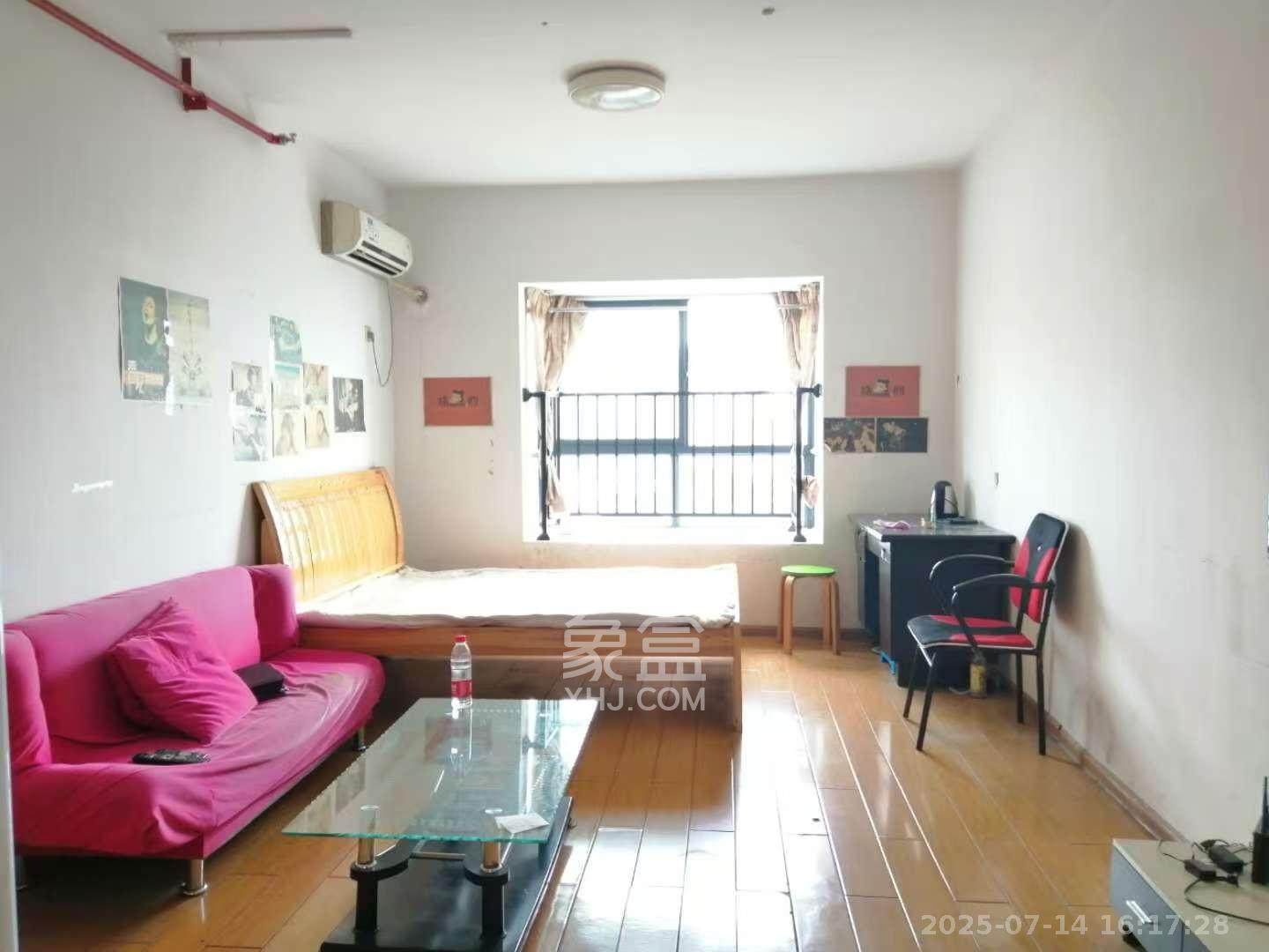 曙光领峰（曙光家园）  1室1厅2卫    1500.0元/月室内图