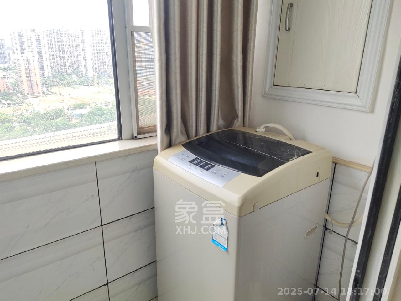 万科魅力之城  1室1厅1卫   1300.00元/月室内图