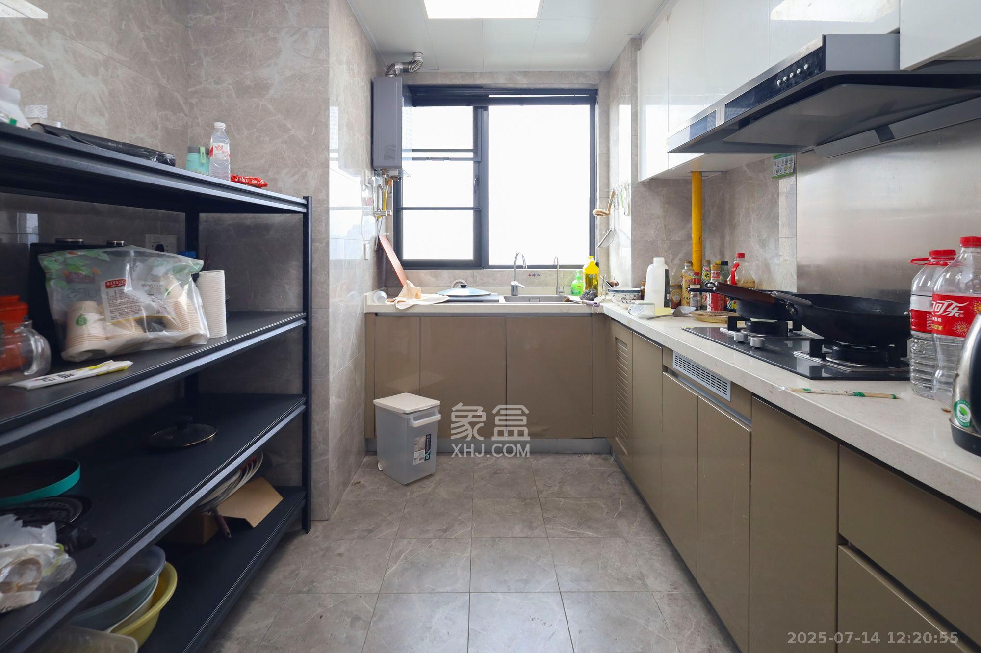 长沙万境潇湘 3室2厅2卫 3400.0元/月 长沙万境潇湘 3室2厅2卫 3400.0元/月室内图