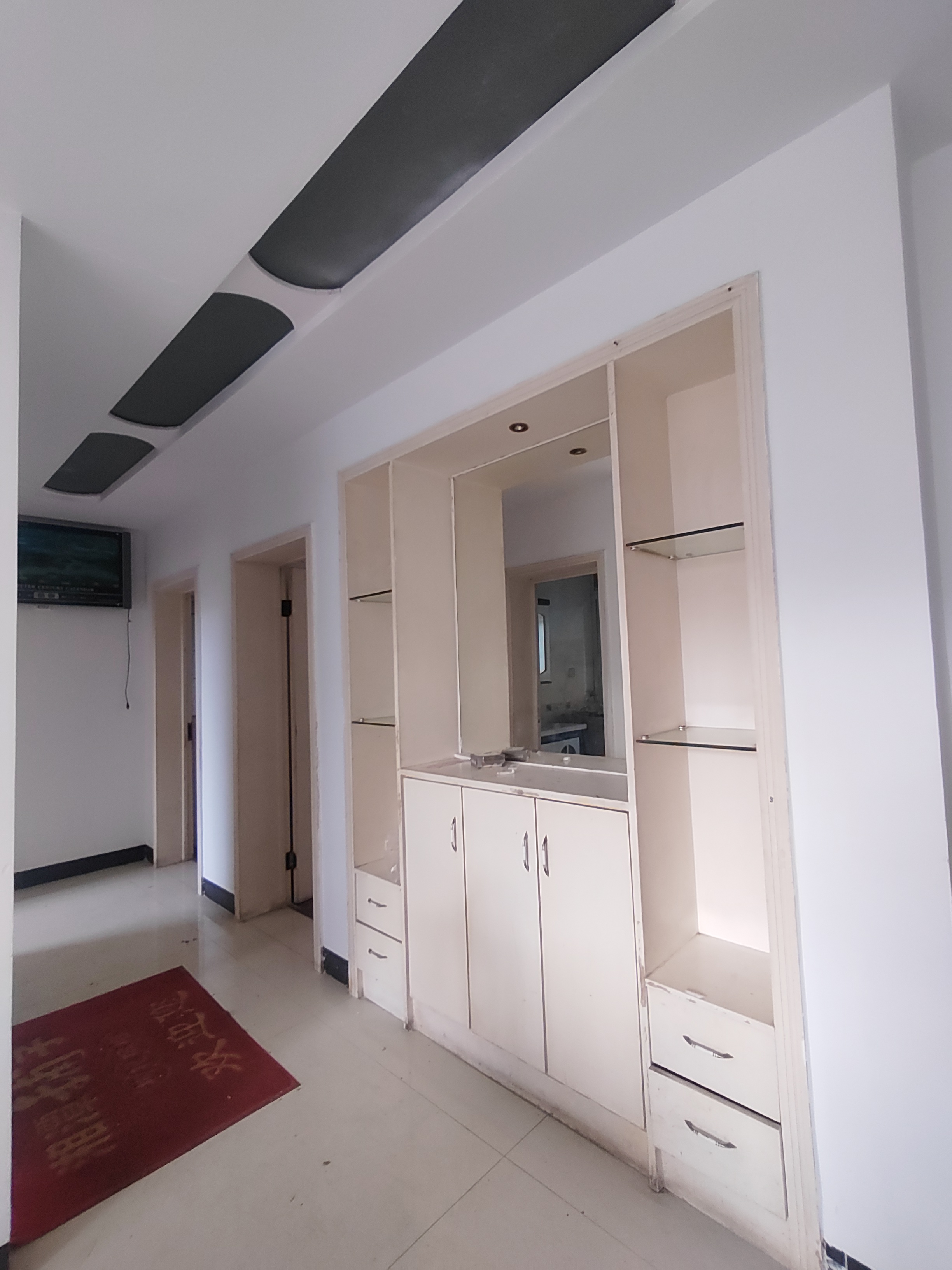 铂金玫瑰园  4室2厅2卫    48.8万 铂金玫瑰园  4室2厅2卫    48.8万客厅