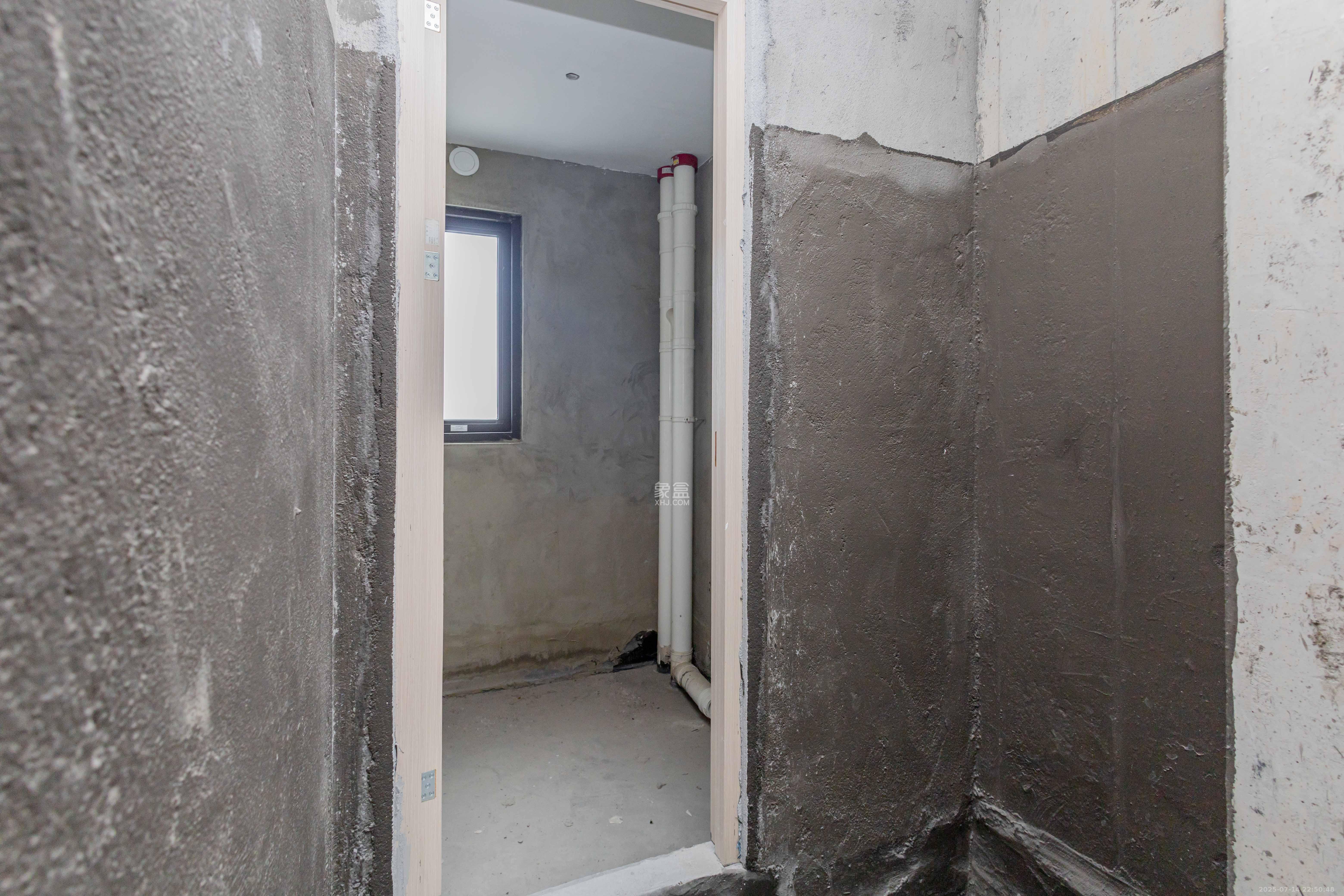 南益名士豪庭  4室2厅2卫    148.0万 南益名士豪庭  4室2厅2卫    148.0万卫生间