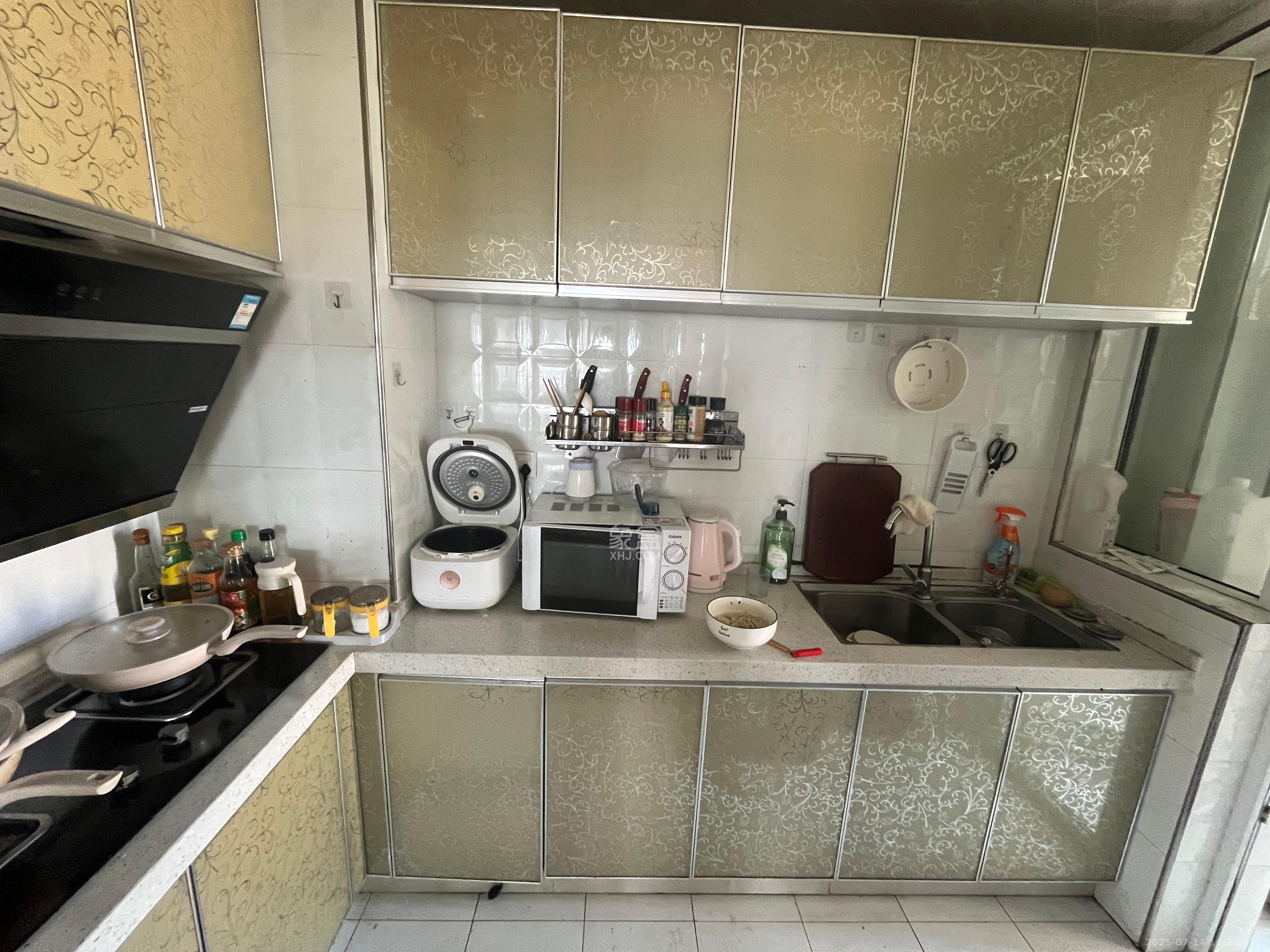 佳兆业君汇上品  3室2厅1卫   1700.00元/月室内图