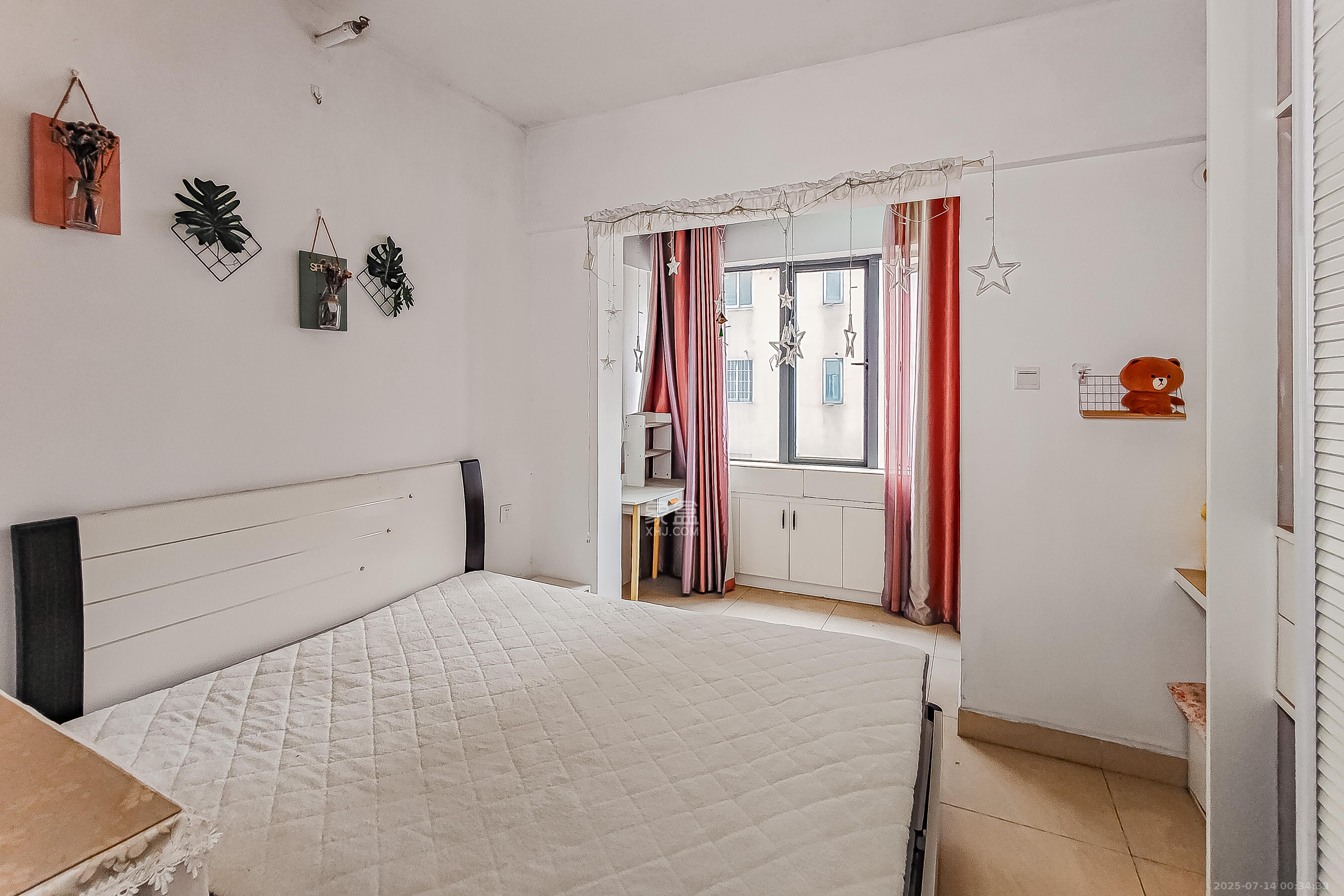 万博汇 1室1厅1卫 55.0万 万博汇 1室1厅1卫 55.0万卧室