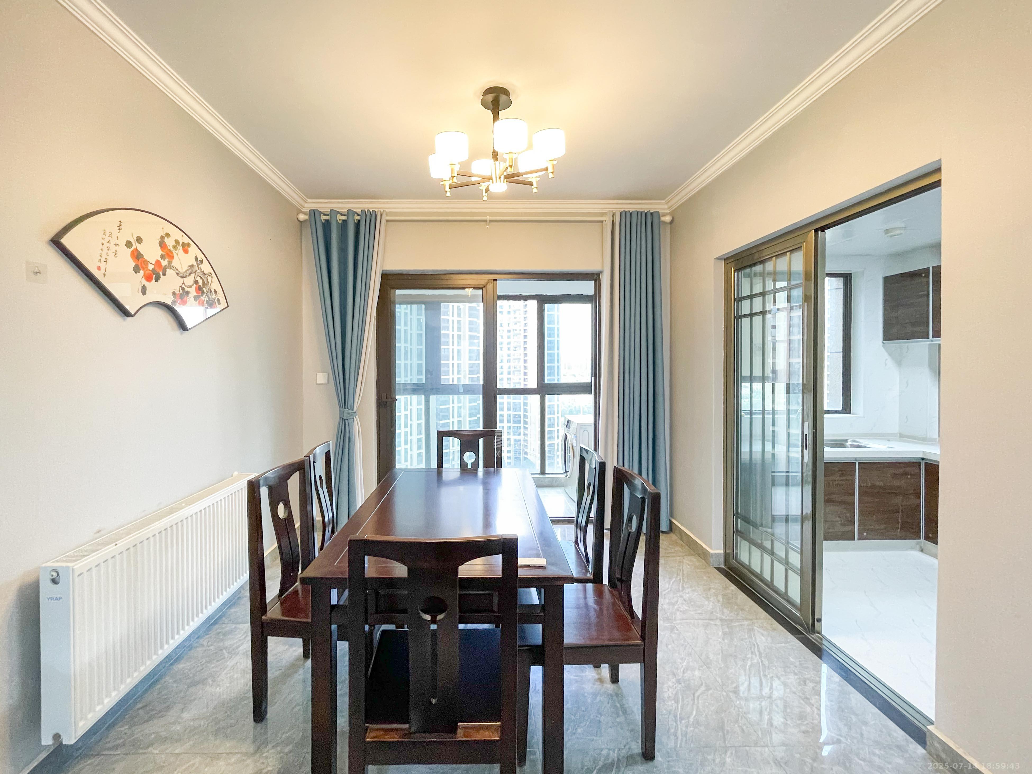 晟通牡丹舸 3室2厅1卫 288.0万 晟通牡丹舸 3室2厅1卫 288.0万客厅