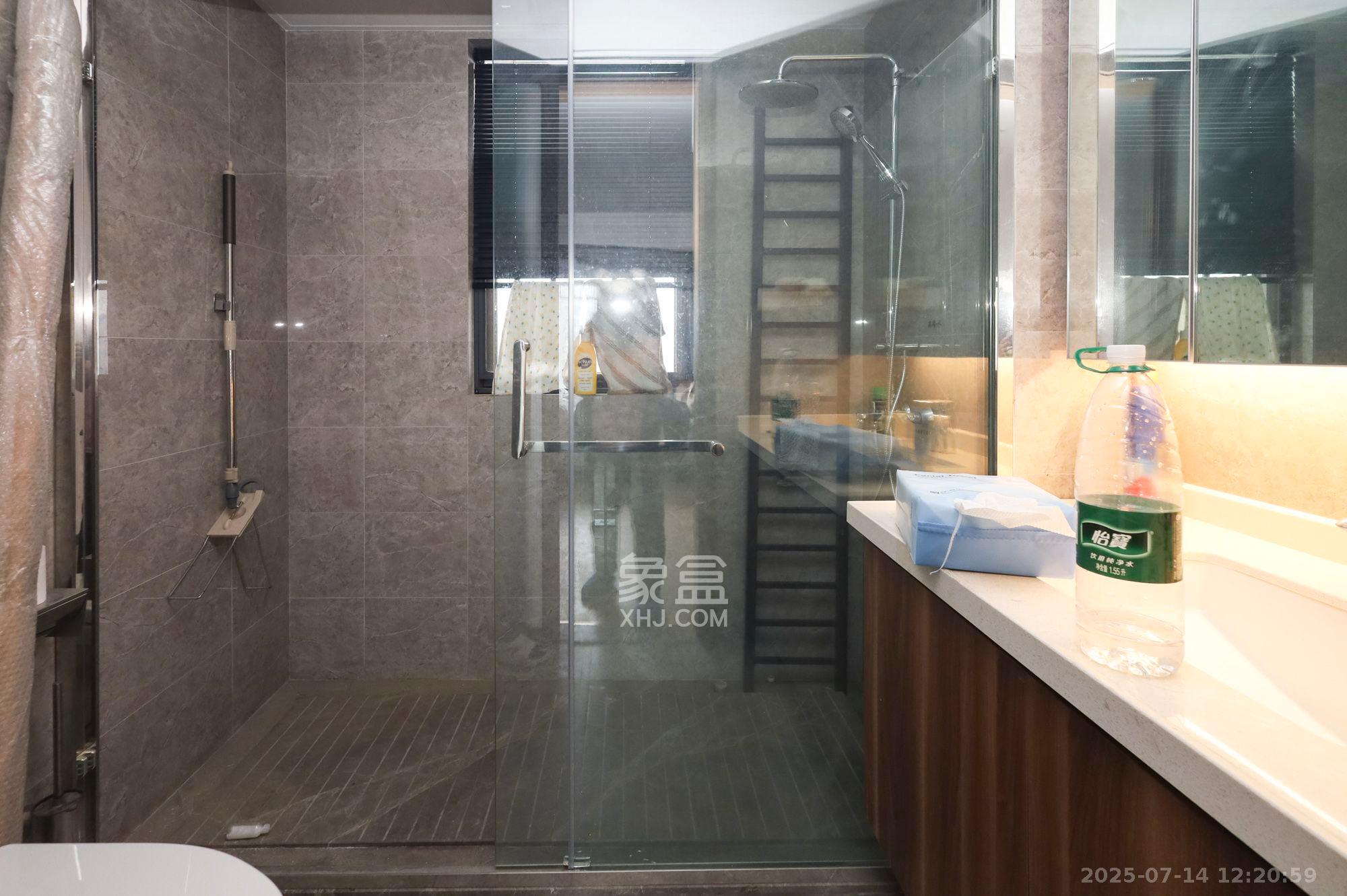 长沙万境潇湘 3室2厅2卫 3400.0元/月 长沙万境潇湘 3室2厅2卫 3400.0元/月室内图