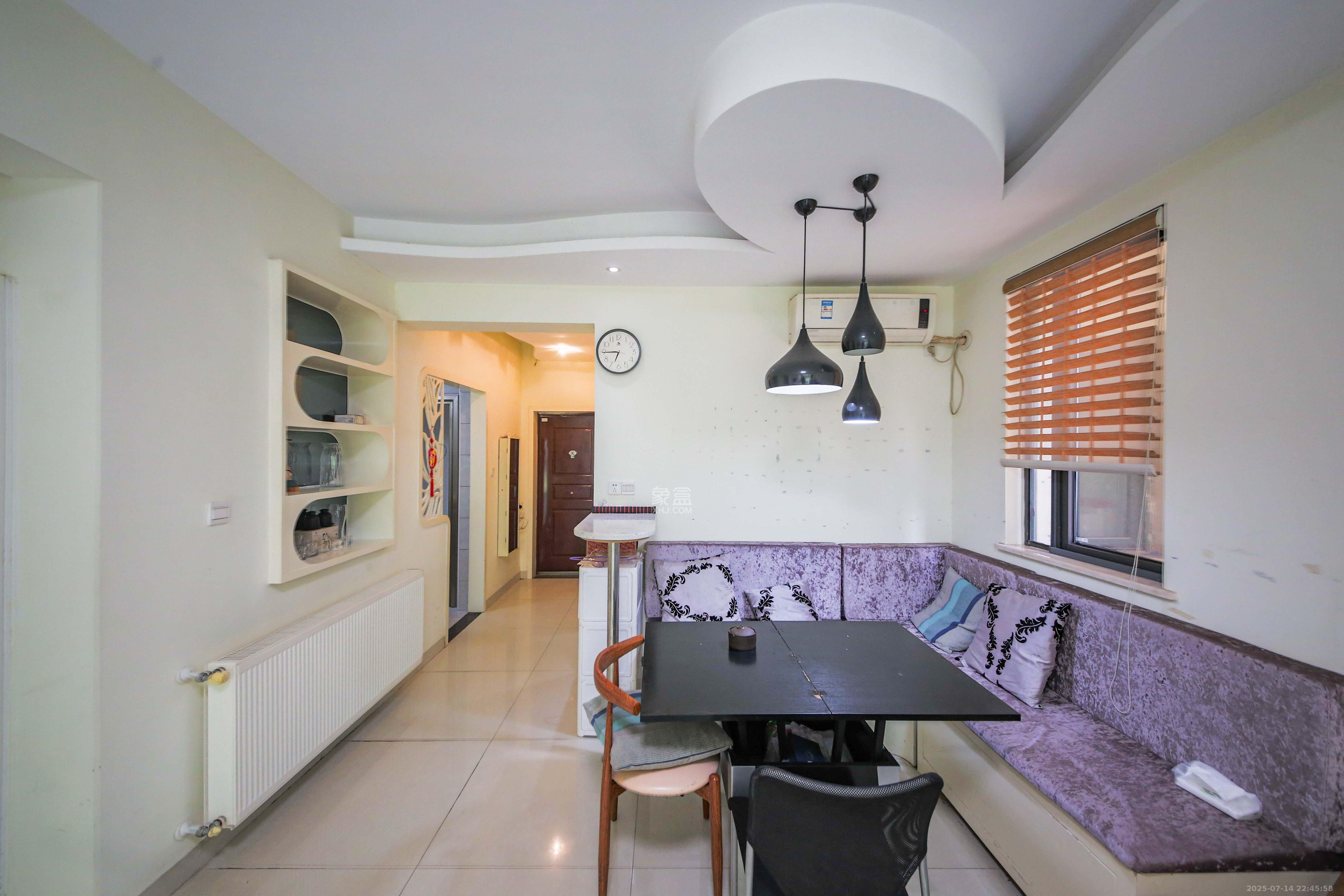 博林金谷  3室2厅1卫    100.0万 博林金谷  3室2厅1卫    100.0万客厅