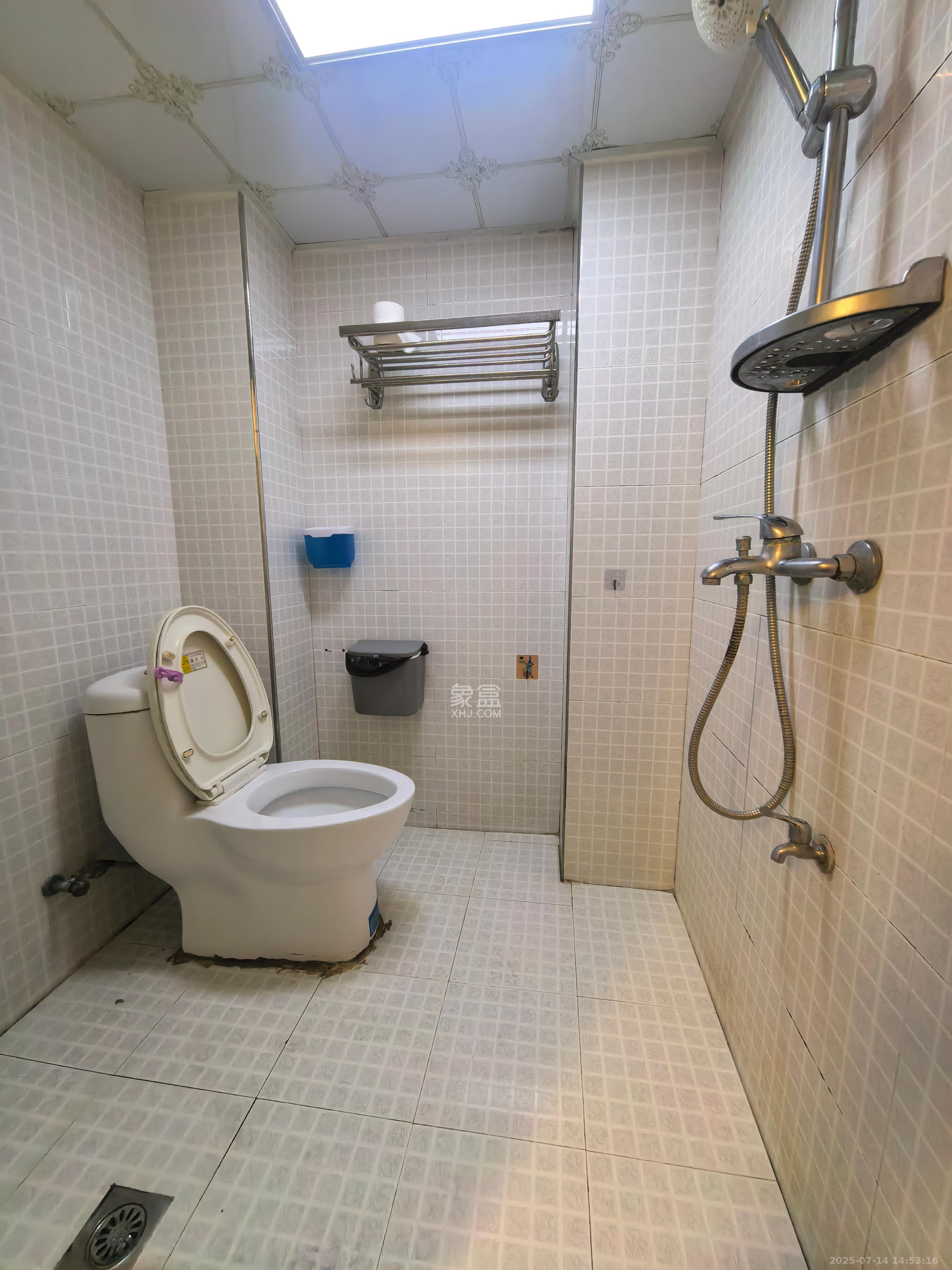 枫丹雅苑(天辰枫丹白露)  2室2厅1卫    3200.0元/月 枫丹雅苑(天辰枫丹白露)  2室2厅1卫    3200.0元/月室内图