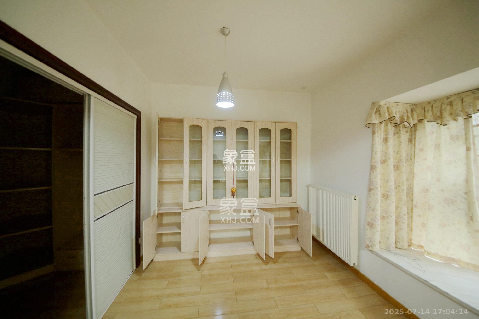 茂华国际湘 4室2厅2卫 3600.0元/月 茂华国际湘 4室2厅2卫 3600.0元/月室内图