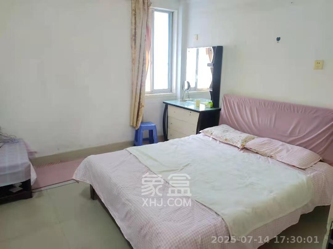 人民新村 2室1厅1卫 2000.0元/月 人民新村 2室1厅1卫 2000.0元/月室内图