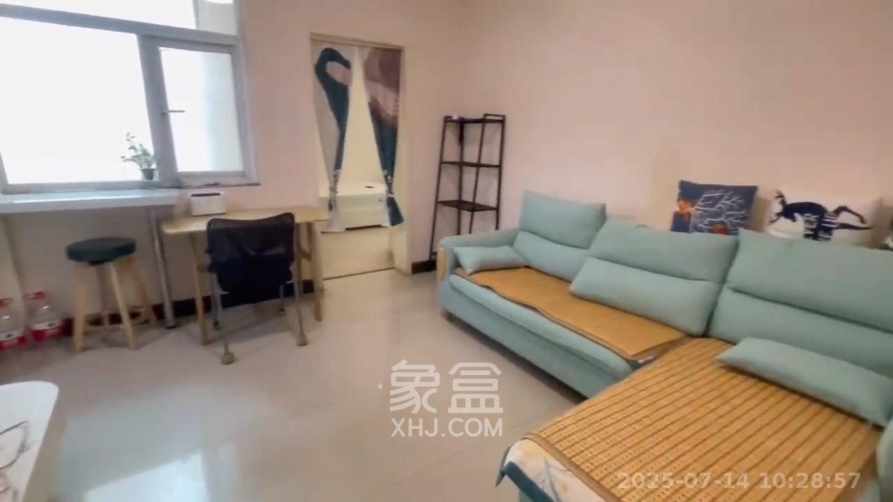 格林星城  1室1厅1卫    2300.0元/月
