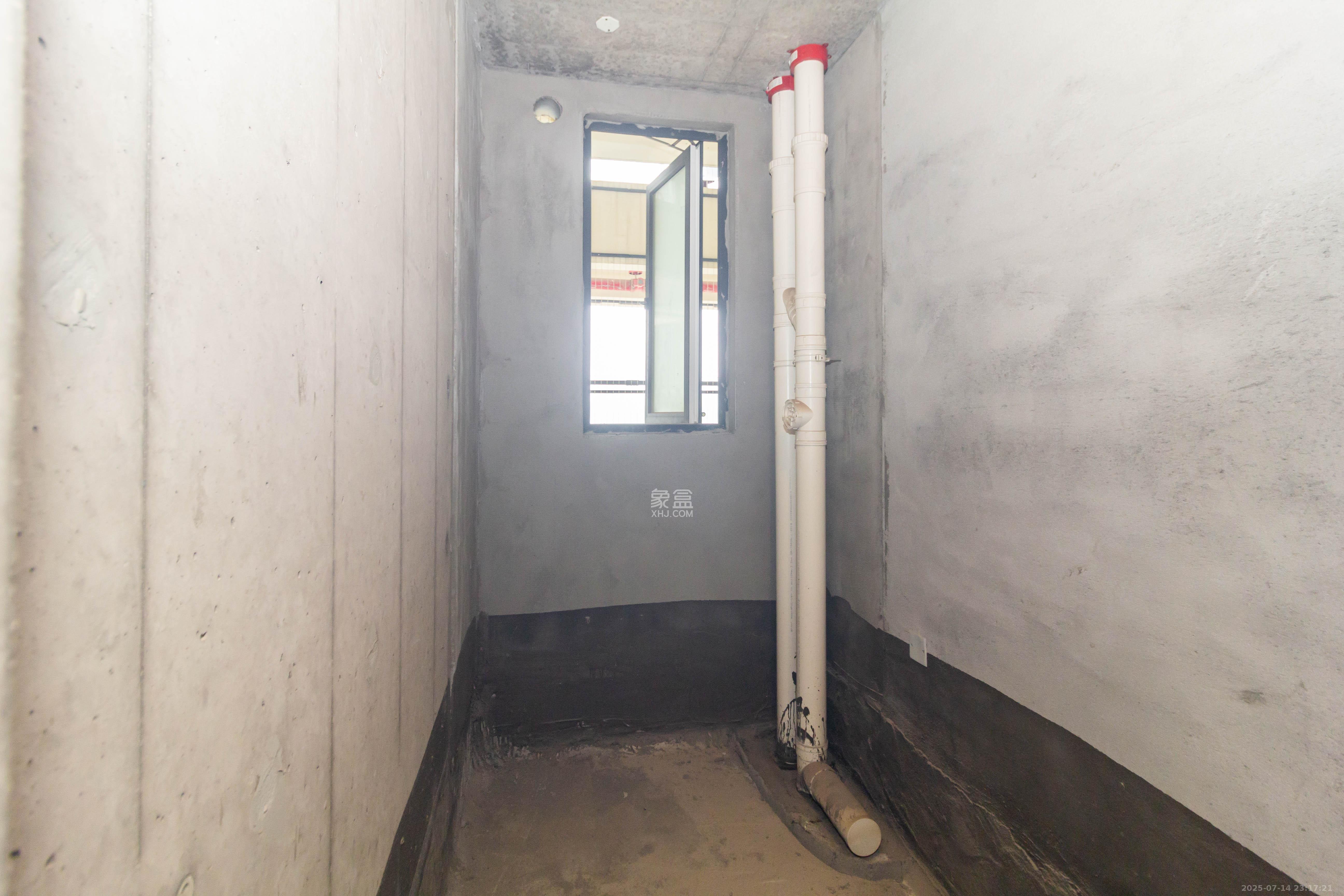 华远碧桂园海蓝城 1室0厅0卫 69.8万 华远碧桂园海蓝城 1室0厅0卫 69.8万卧室