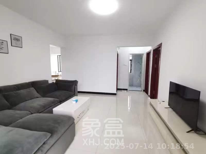 蓝山郡  3室2厅1卫   2100.00元/月室内图