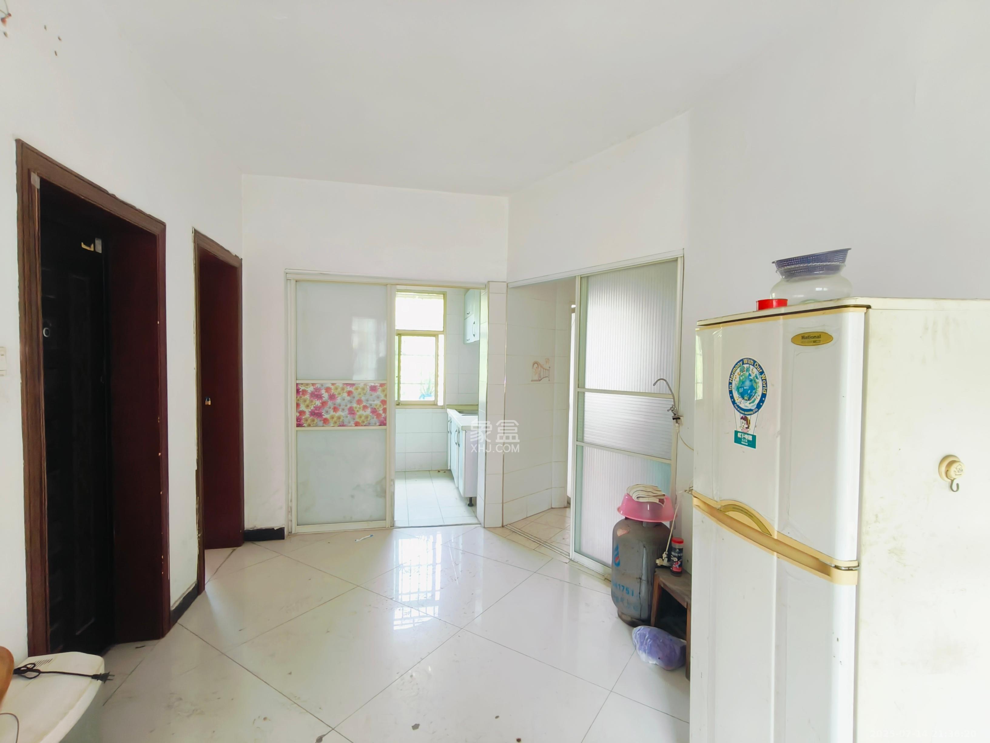 英才园二片 3室1厅1卫 1800.0元/月 英才园二片 3室1厅1卫 1800.0元/月室内图