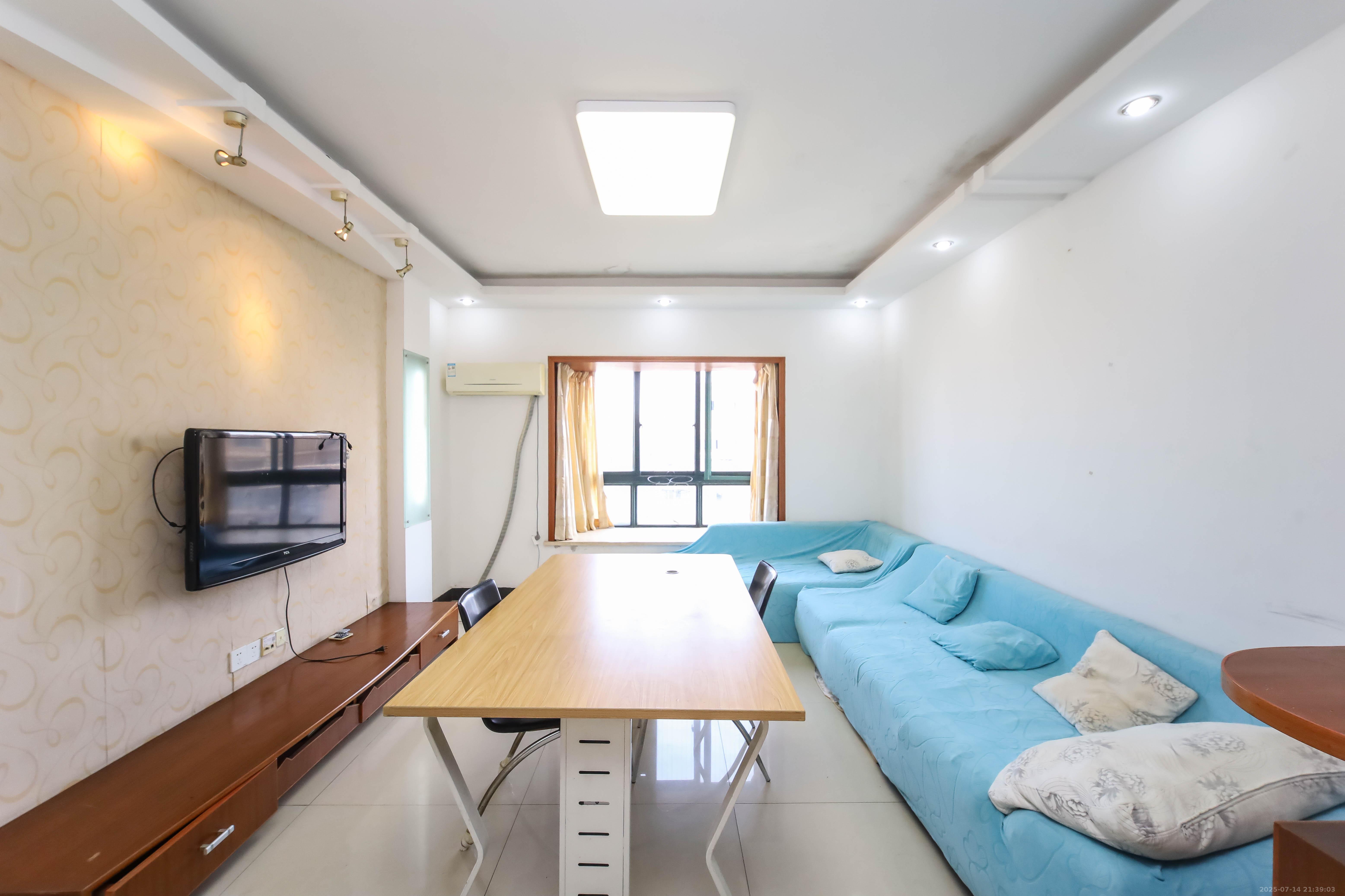 东玺门 2室1厅1卫 62.8万 东玺门 2室1厅1卫 62.8万客厅