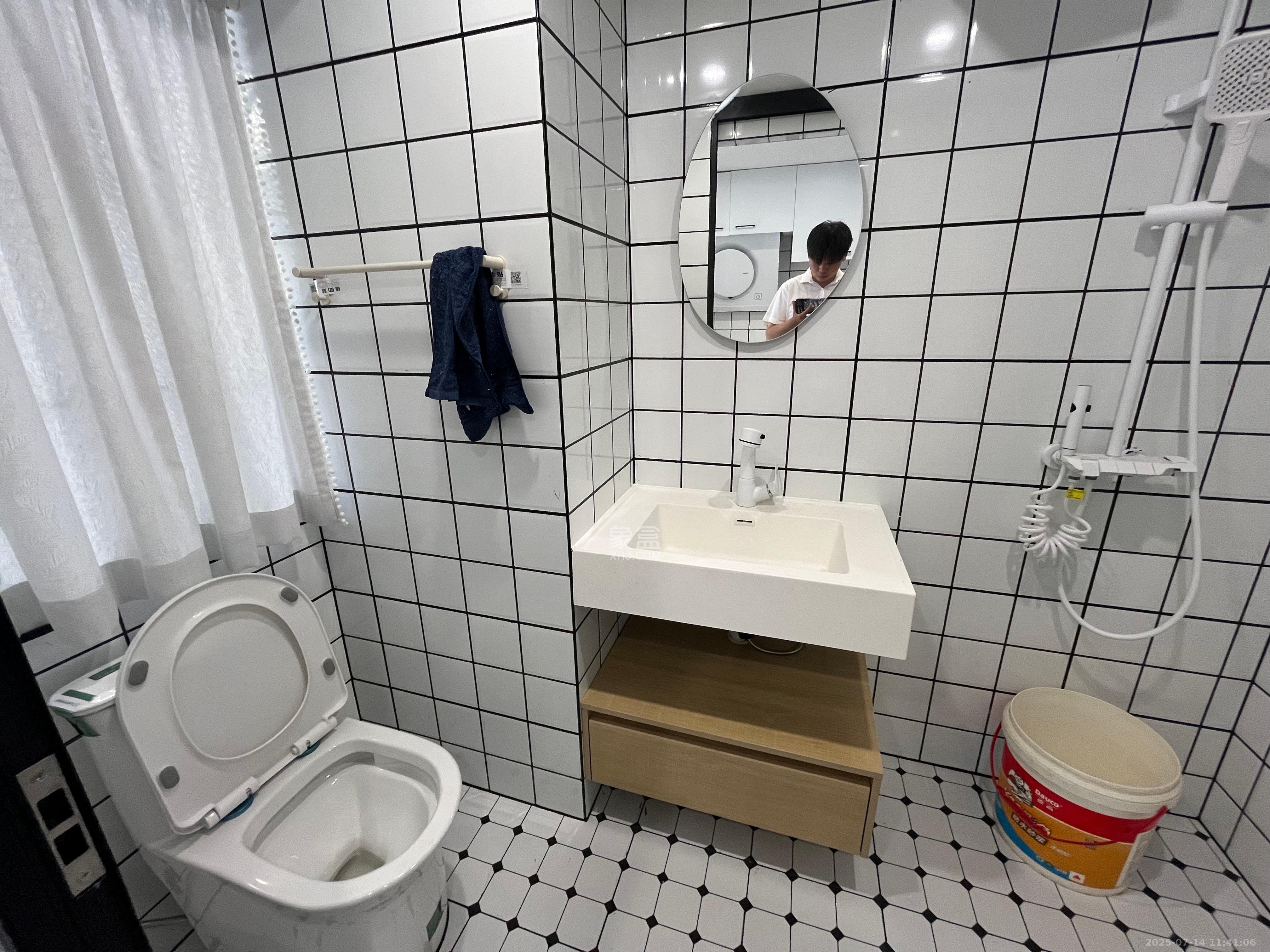 力高凤凰新天  2室1厅1卫   2600.00元/月室内图