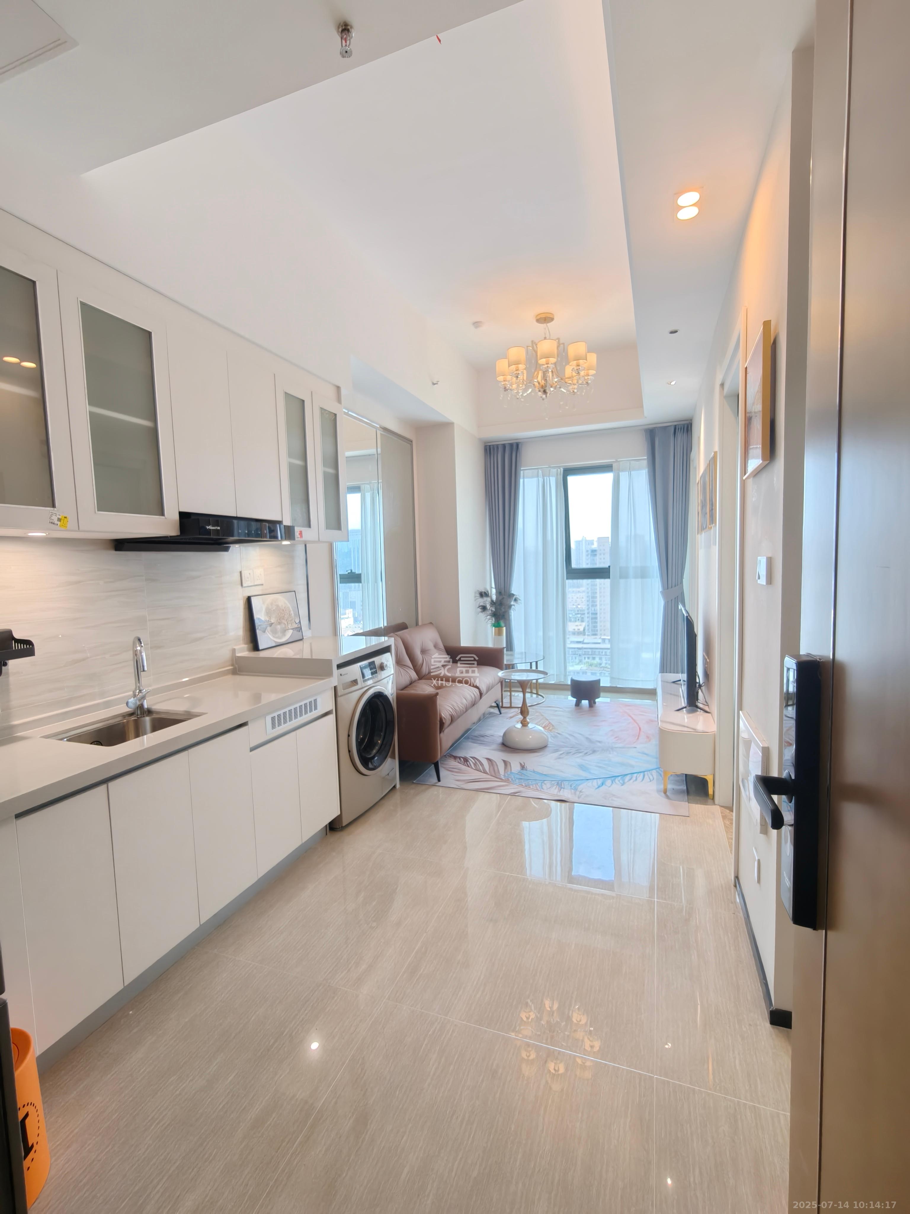 恒大珺悦府 1室1厅1卫 2300.0元/月 恒大珺悦府 1室1厅1卫 2300.0元/月室内图