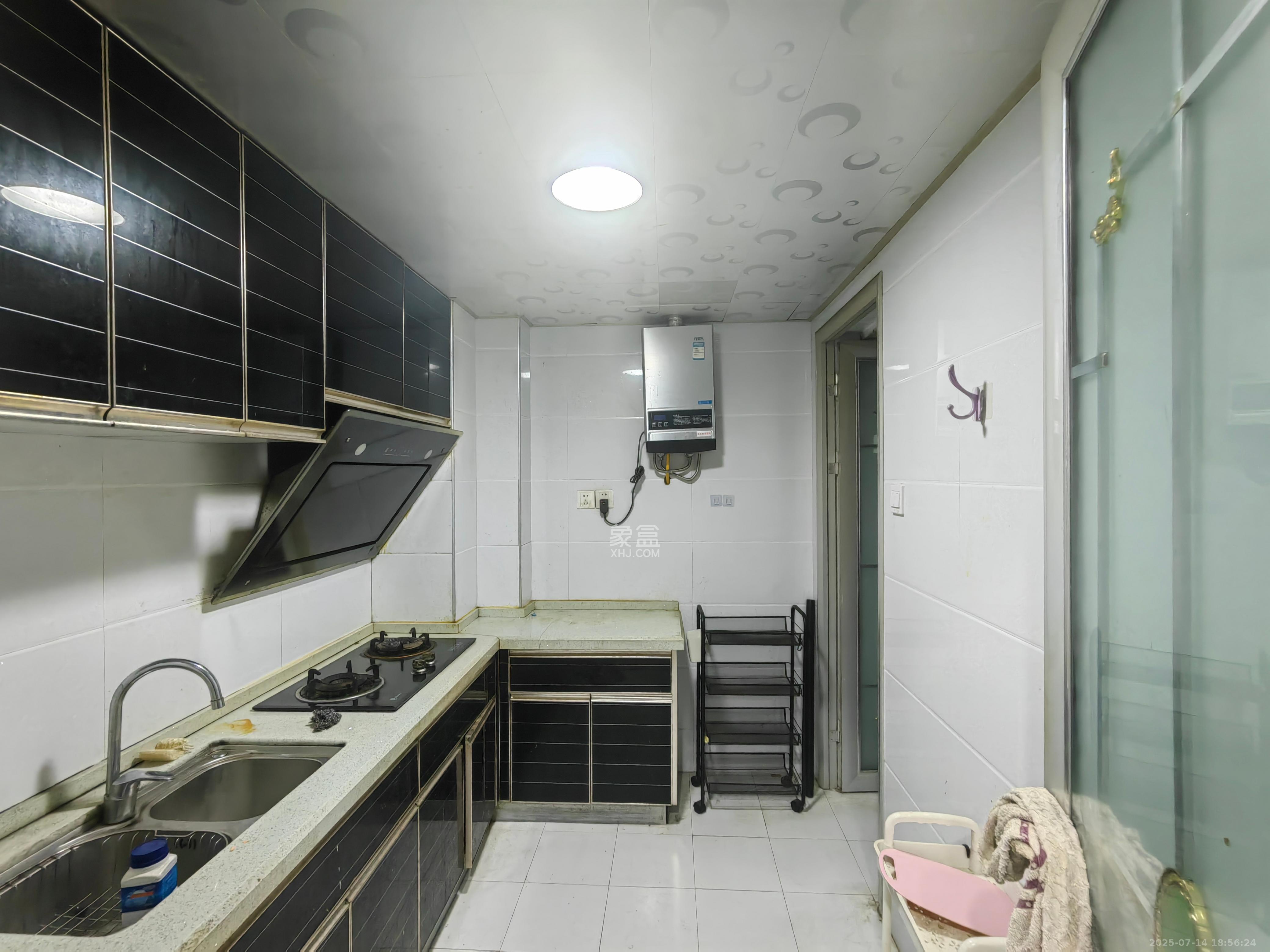 天凯东苑 2室2厅1卫 1600.0元/月 天凯东苑 2室2厅1卫 1600.0元/月室内图