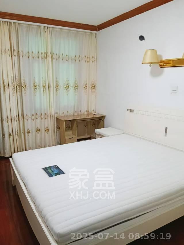 望月湖小区二片(湖东社区)  2室1厅1卫    2300.0元/月 望月湖小区二片(湖东社区)  2室1厅1卫    2300.0元/月室内图