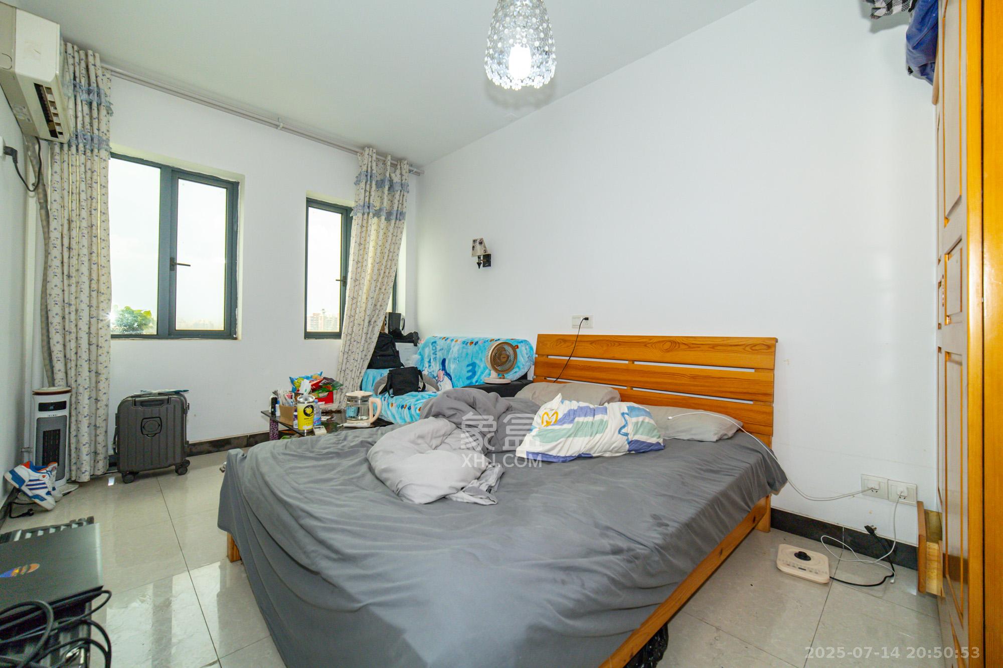 爱都(IDO)  1室1厅1卫    16.8万 爱都(IDO)  1室1厅1卫    16.8万客厅