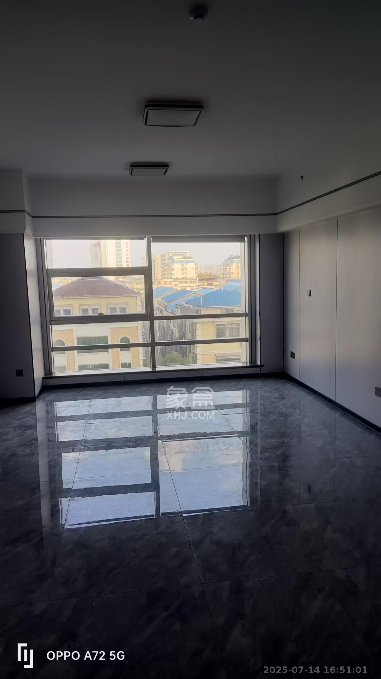 明城广场  2室2厅1卫    2000.0元/月 明城广场  2室2厅1卫    2000.0元/月